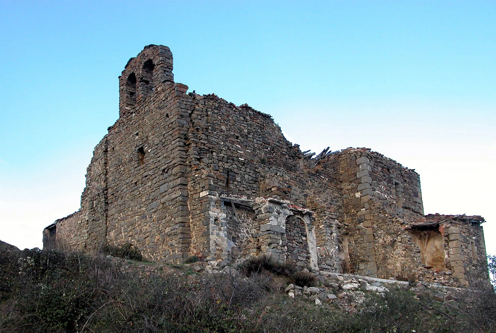 Photo showing: LARRIBA (Aldea de AJAMIL DE CAMEROS). Iglesia de Santa María.