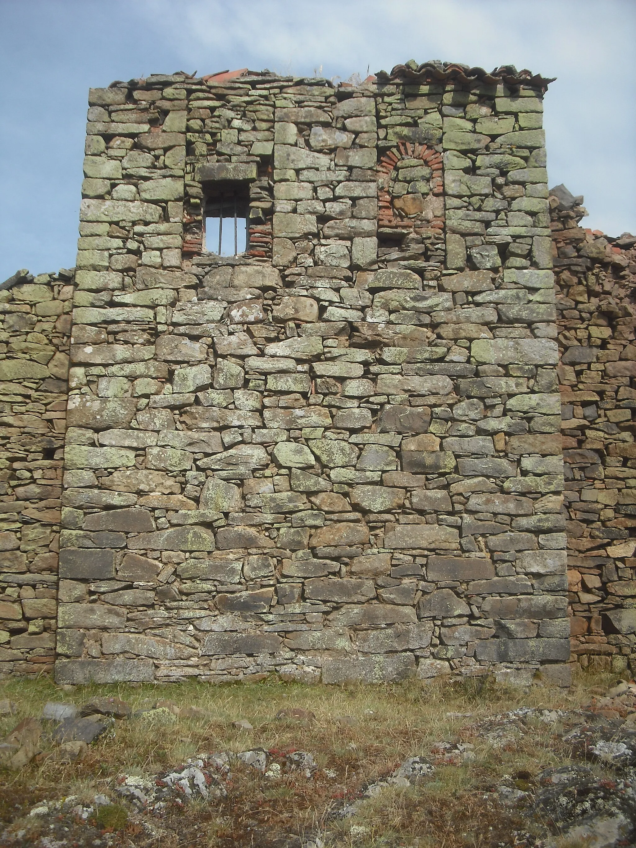 Photo showing: This is a photo of a monument indexed in the Spanish heritage register of Bienes de Interés Cultural under the reference Restos de la iglesia de la Magdalena (La Monjia) (Munilla) (La rioja).