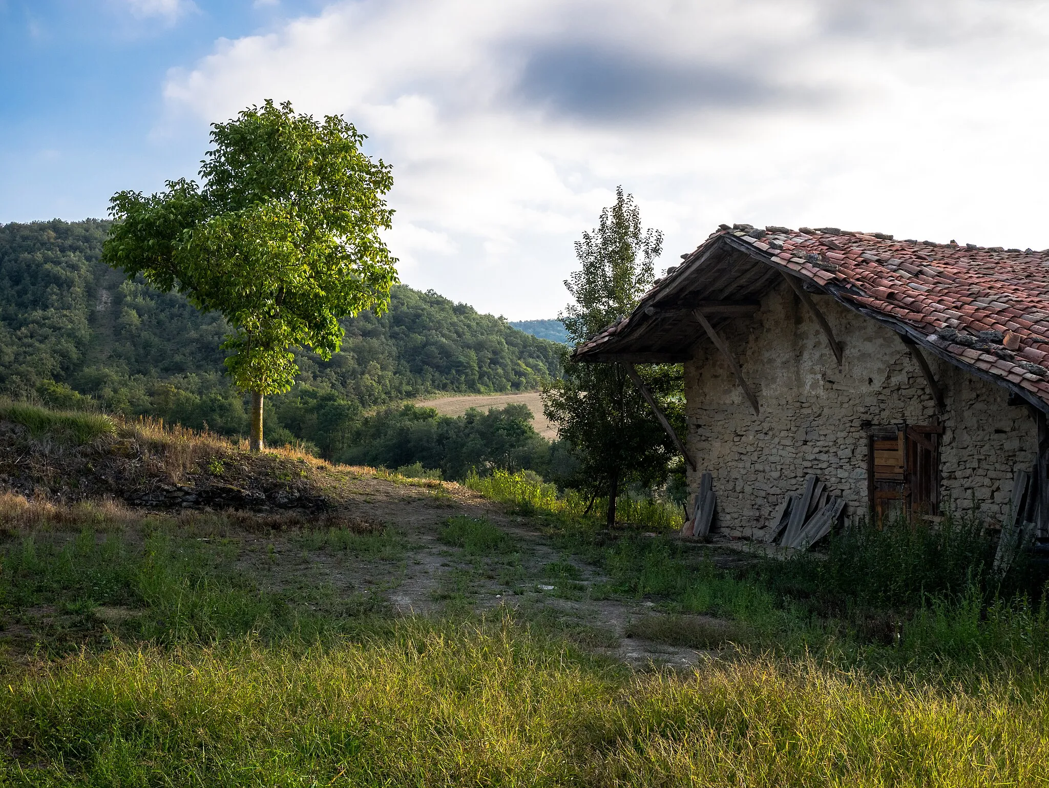 Photo showing: Farmhouse "Caserío de Mendiola". Álava, Basque Country, Spain