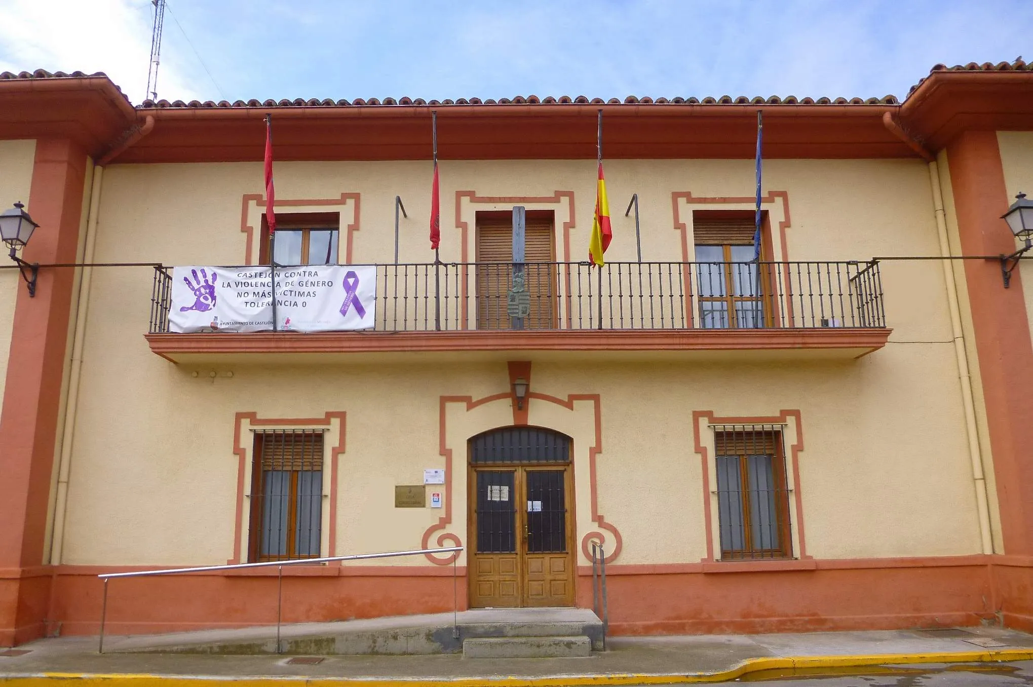Photo showing: Ayuntamiento de Castejón (Navarra)