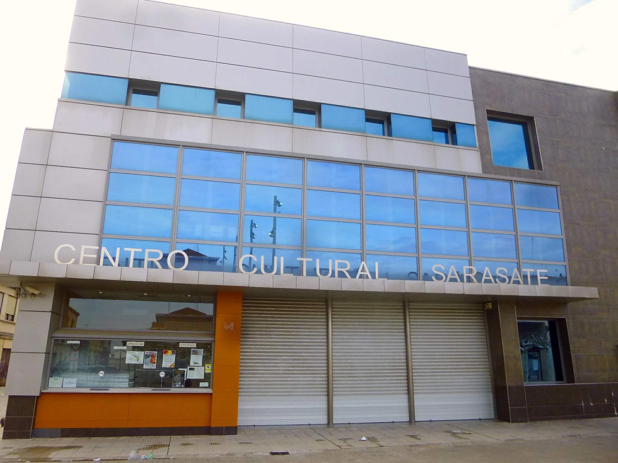 Photo showing: Centro Cultural Sarasate (Castejón, Navarra)