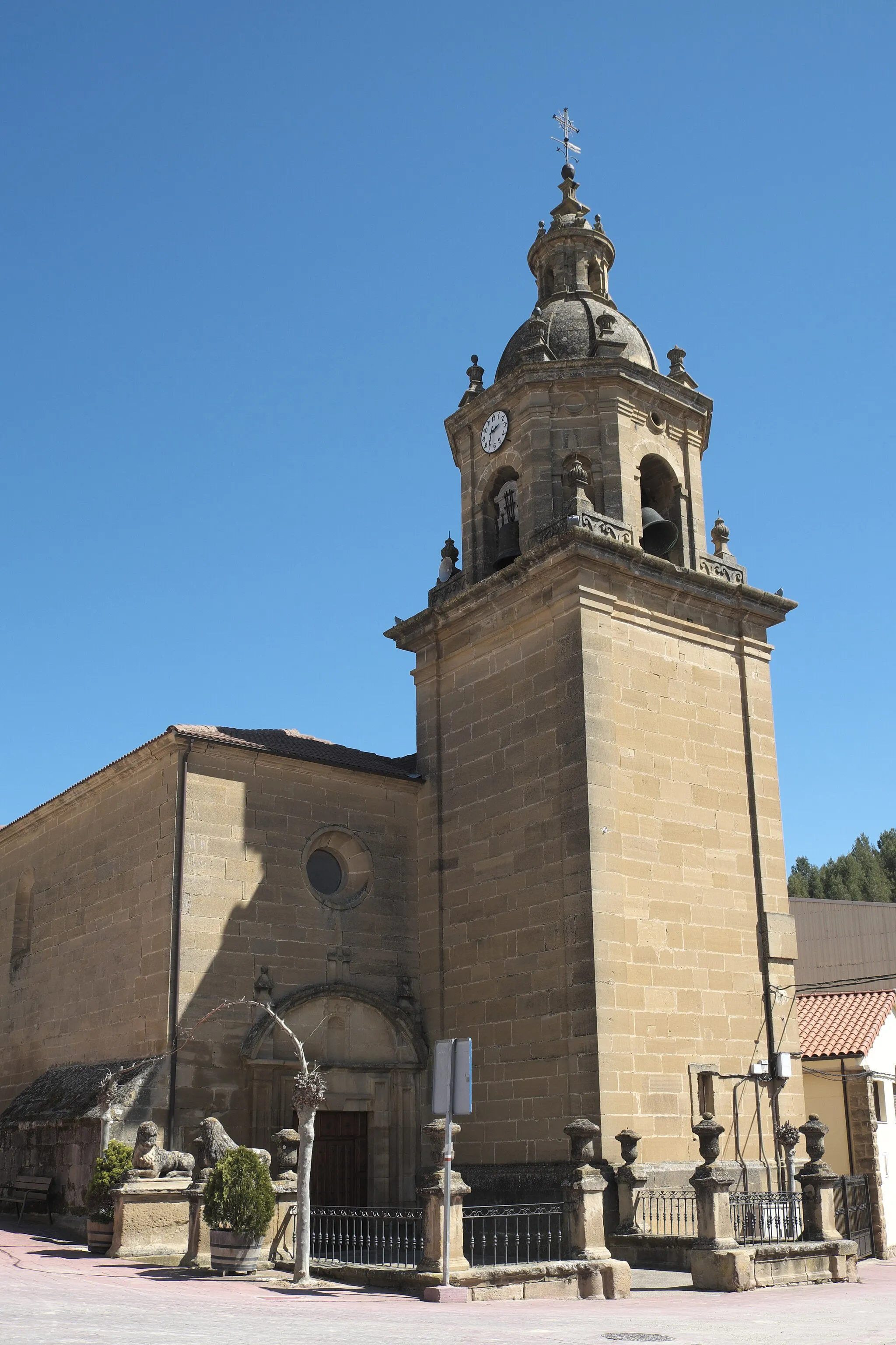 Photo showing: Katholische Pfarrkirche Nuestra Señora de la Antigua in Baños de Ebro in der Provinz Álava in der Autonomen Gemeinschaft Baskenland (Spanien)