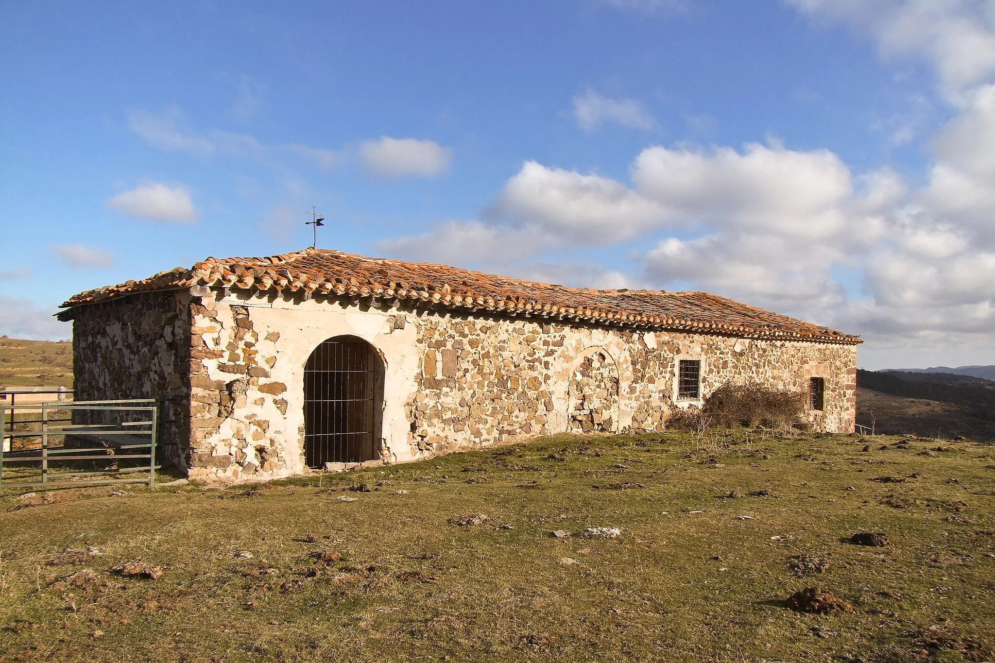 Photo showing: Ermita de la Virgen del Cerro en la localidad de Muro en Cameros, La Rioja - España