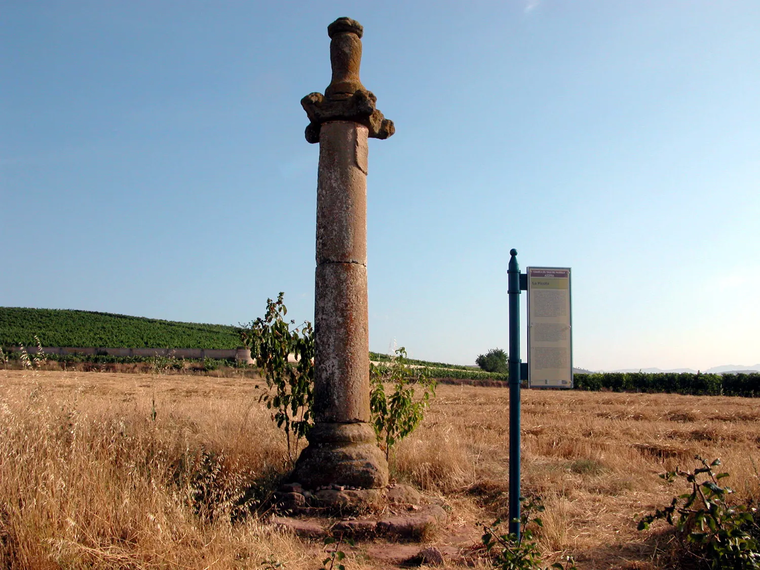 Photo showing: La Picota de Azofra, La Rioja - España.