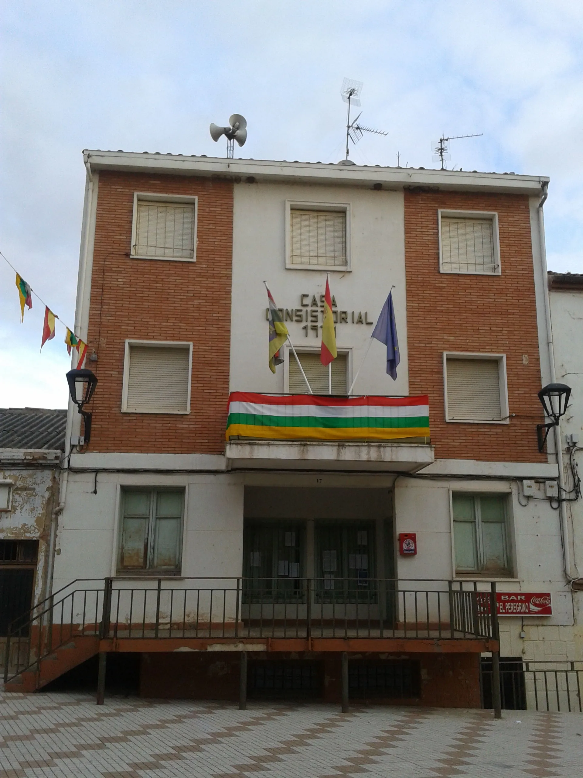 Photo showing: Casa consistorial d'Azofra, Sitges.