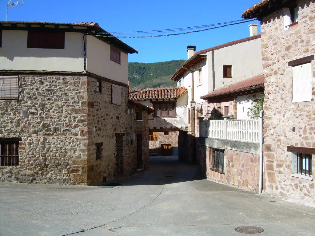 Photo showing: Calle de Valgañón