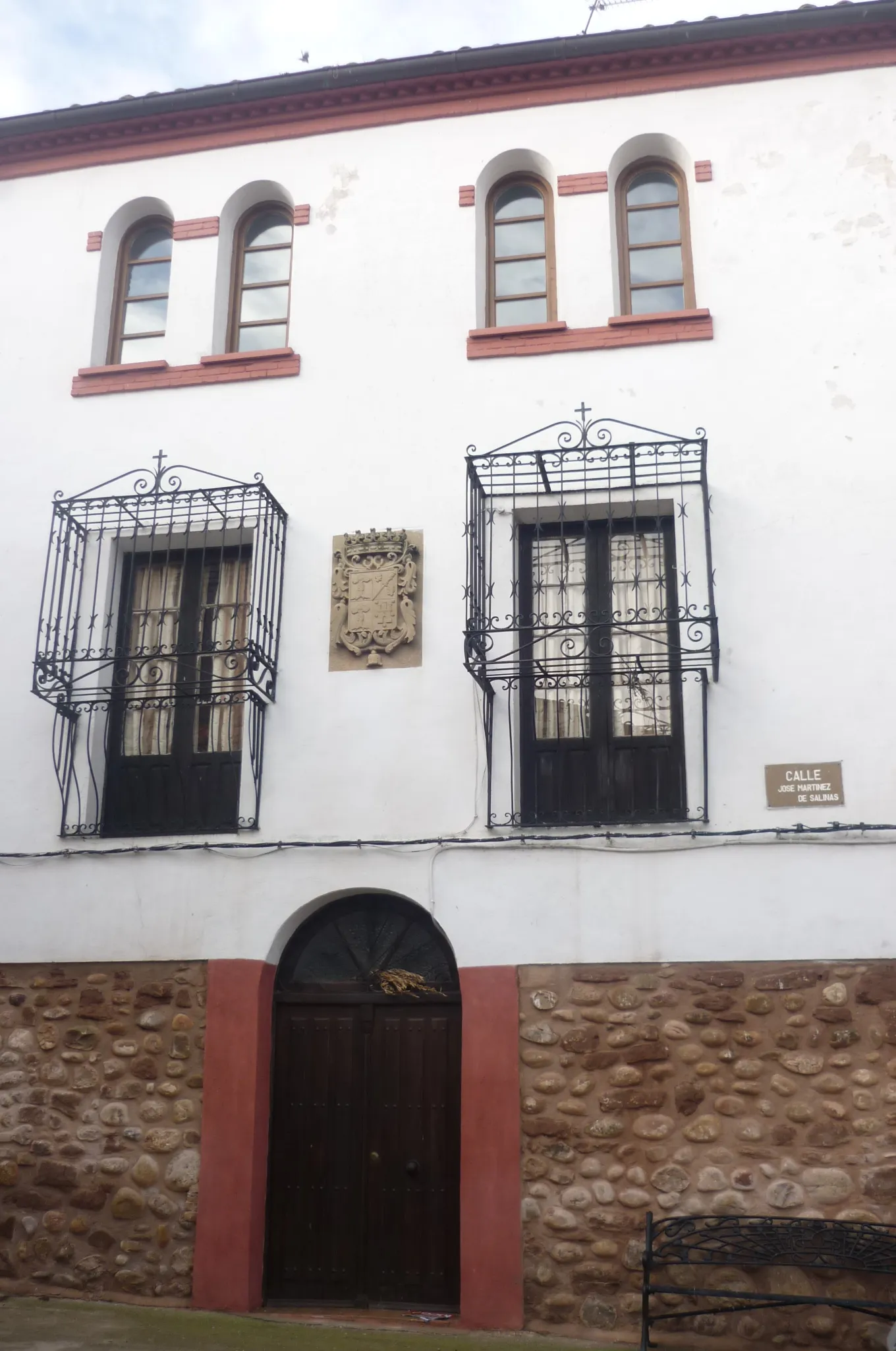 Photo showing: Casa señorial de Alesón (La Rioja, España)