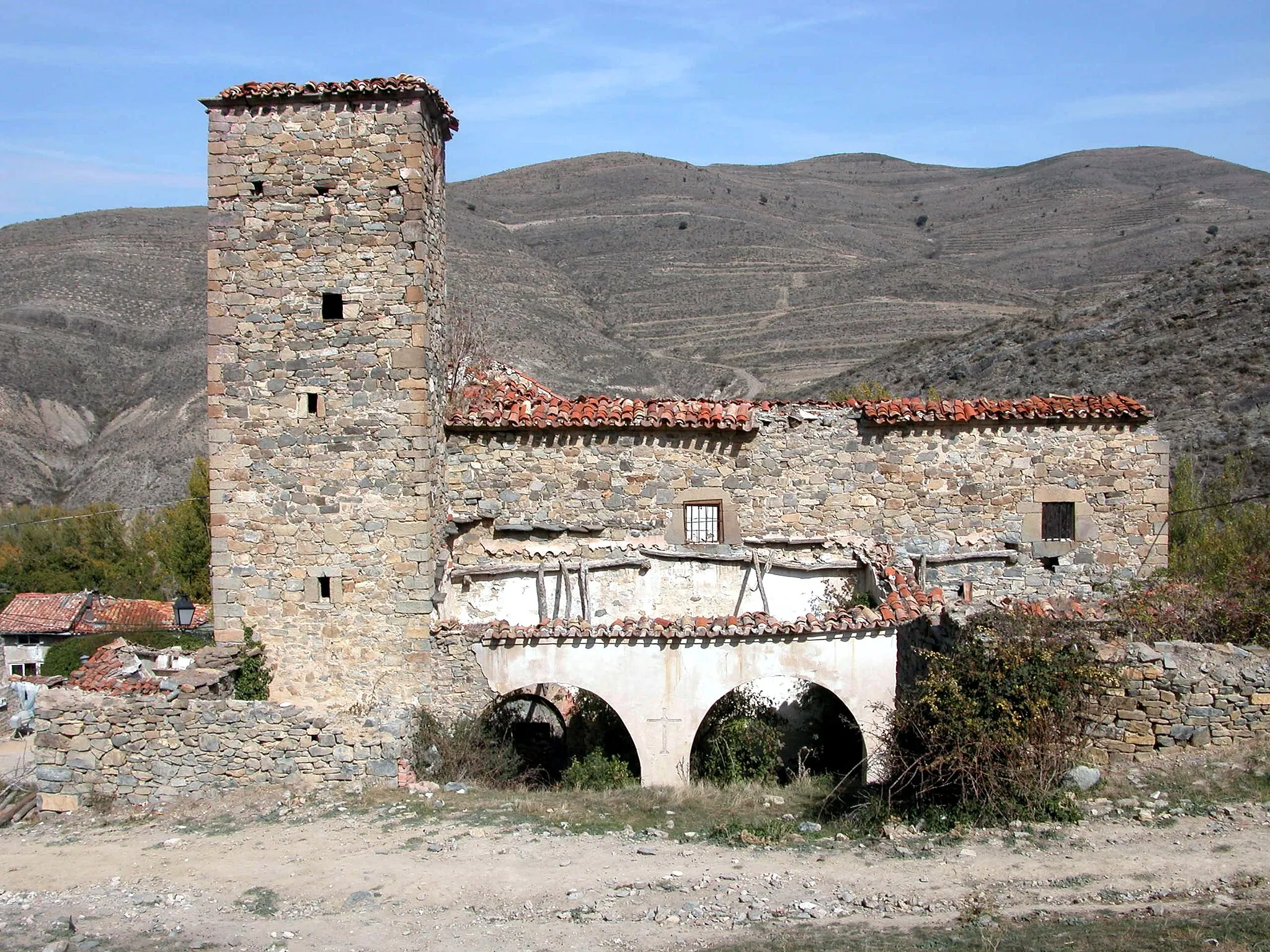 Photo showing: Ruinas de la iglesia de la Concepción en Poyales (Enciso - La Rioja - España).