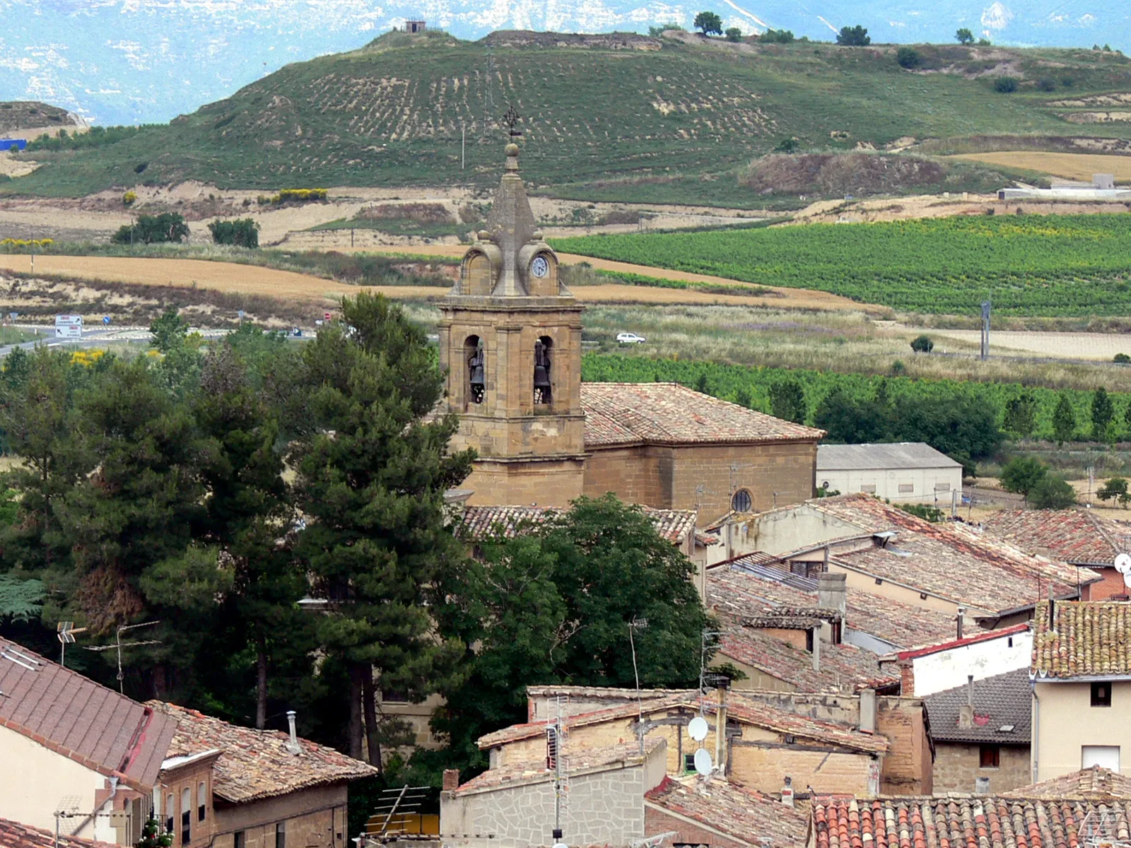 Photo showing: Ollauri, localidad de La Rioja (España)