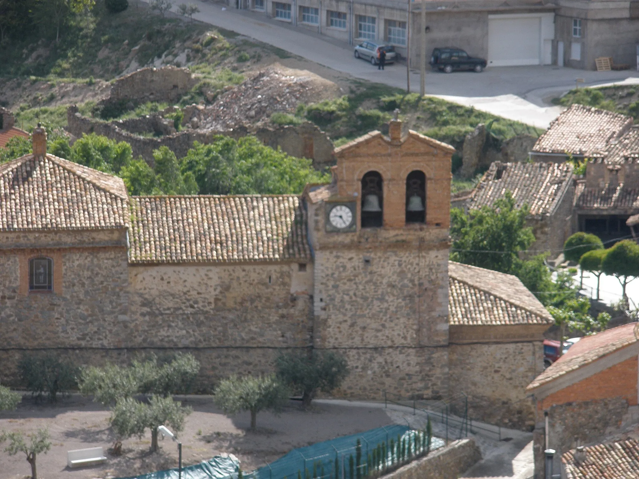 Photo showing: Iglesia de Muro de Aguas, desde lejos.