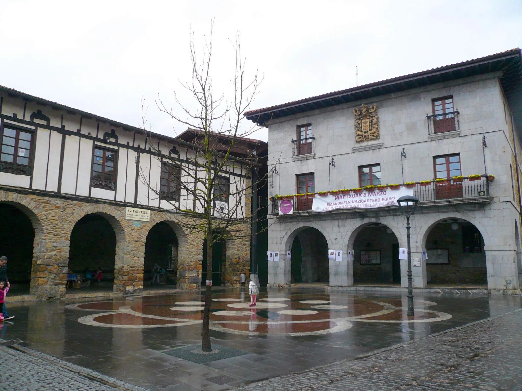 Photo showing: Ayuntamiento de Orozko, en el barrio de Zubiaur (Vizcaya)