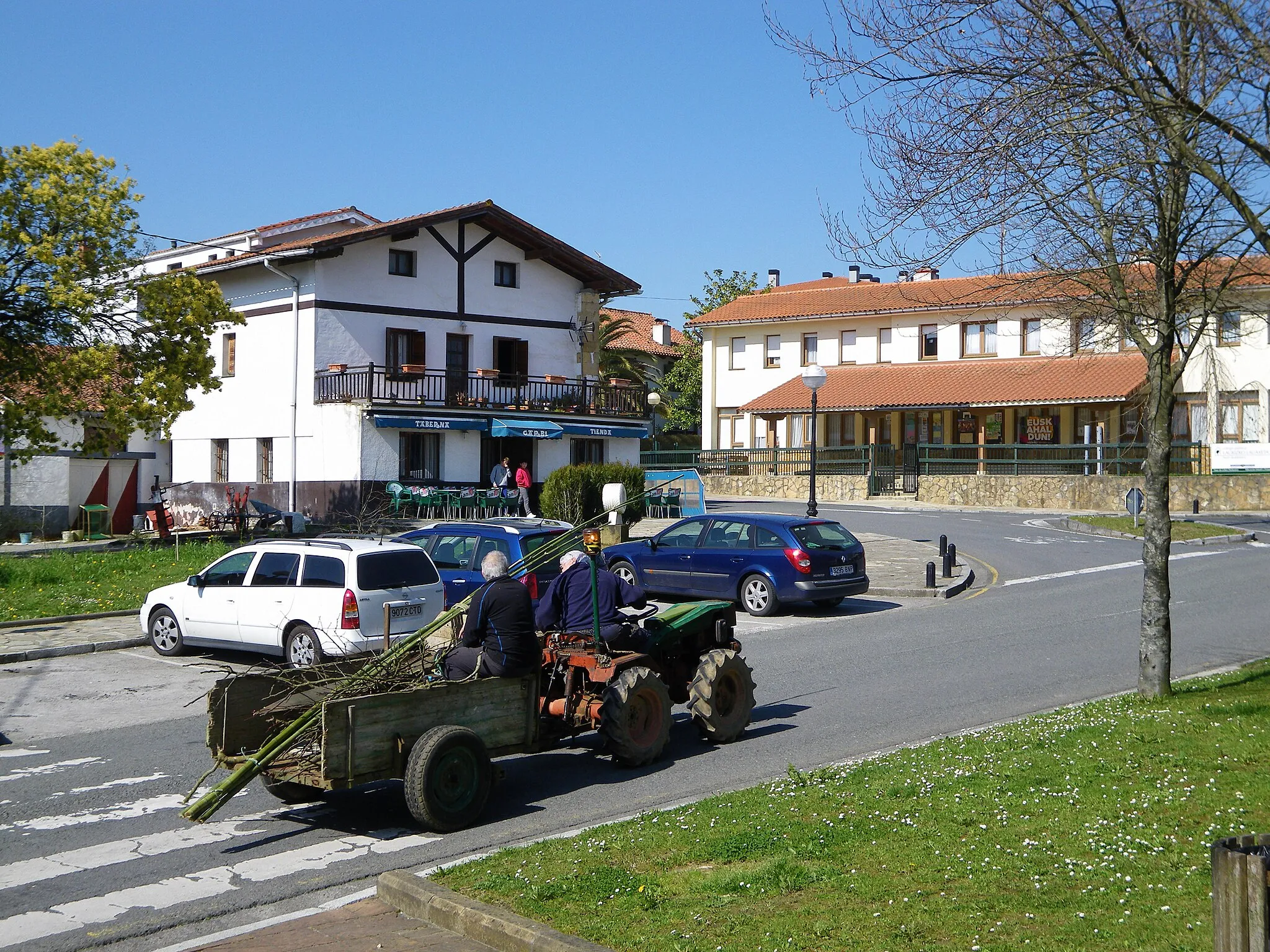 Photo showing: Eleizalde auzoa, Laukiz, Bizkaia, Euskal Herria.