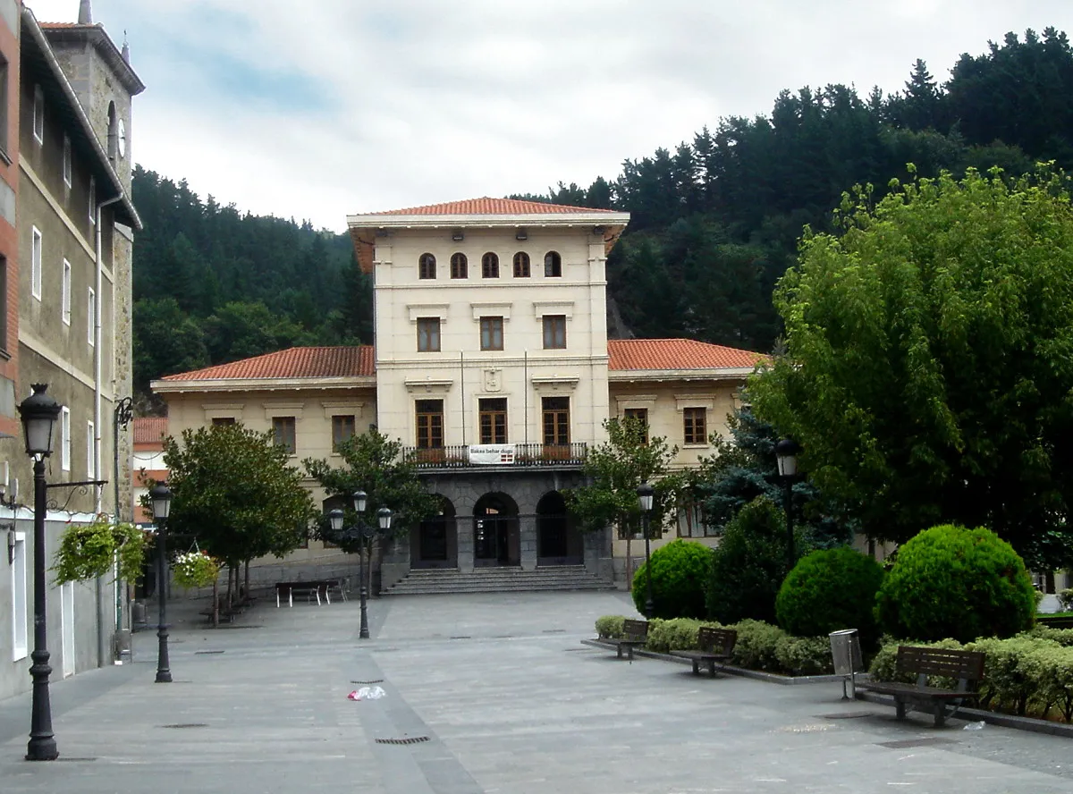 Photo showing: Town hall of Ugao (Biscay, Basque Country, Spain)