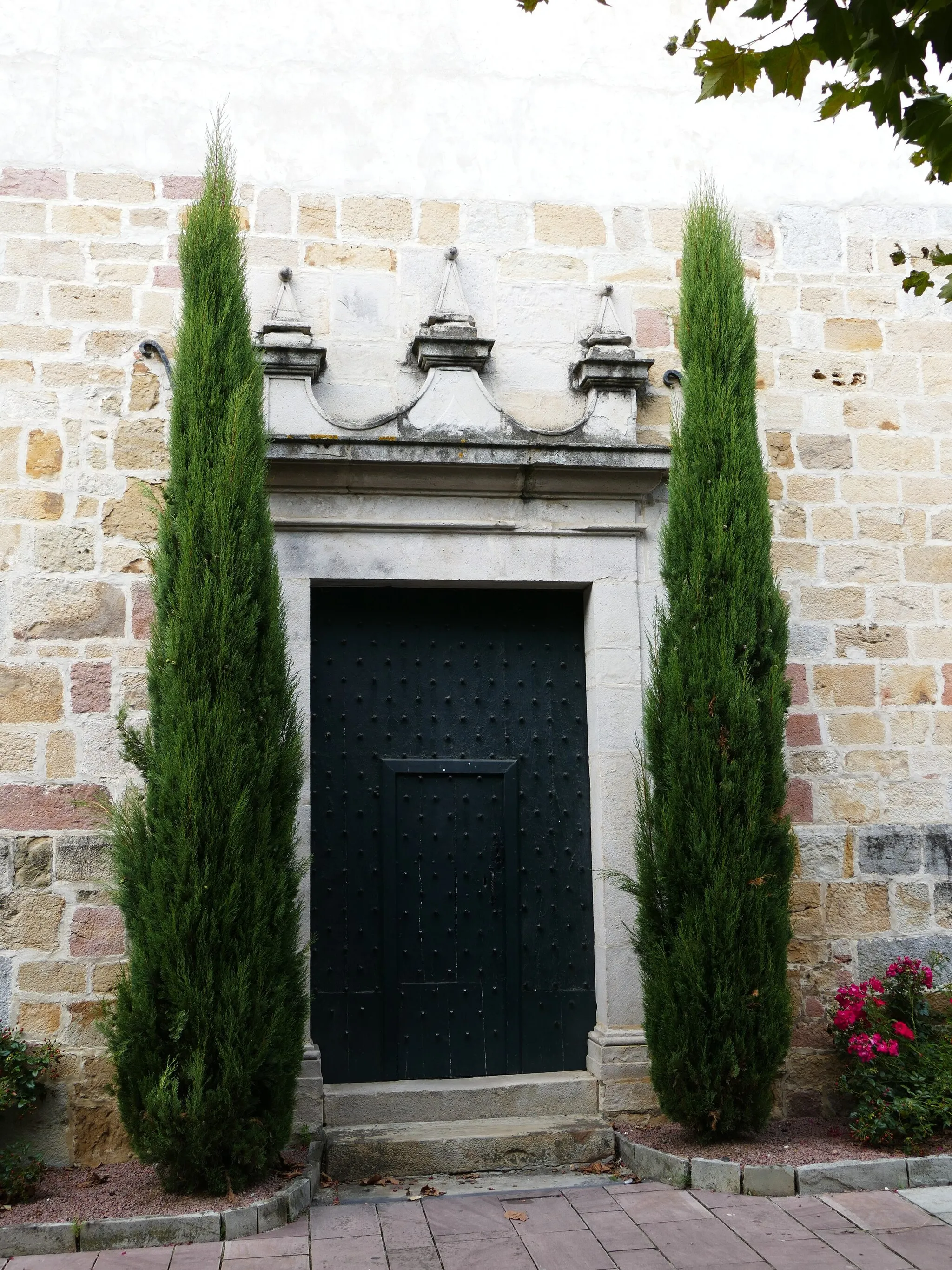 Photo showing: Saint-Peter's church in Saint-Pée-sur-Nivelle (Pyrénées-Atlantiques, Nouvelle-Aquitaine, France).