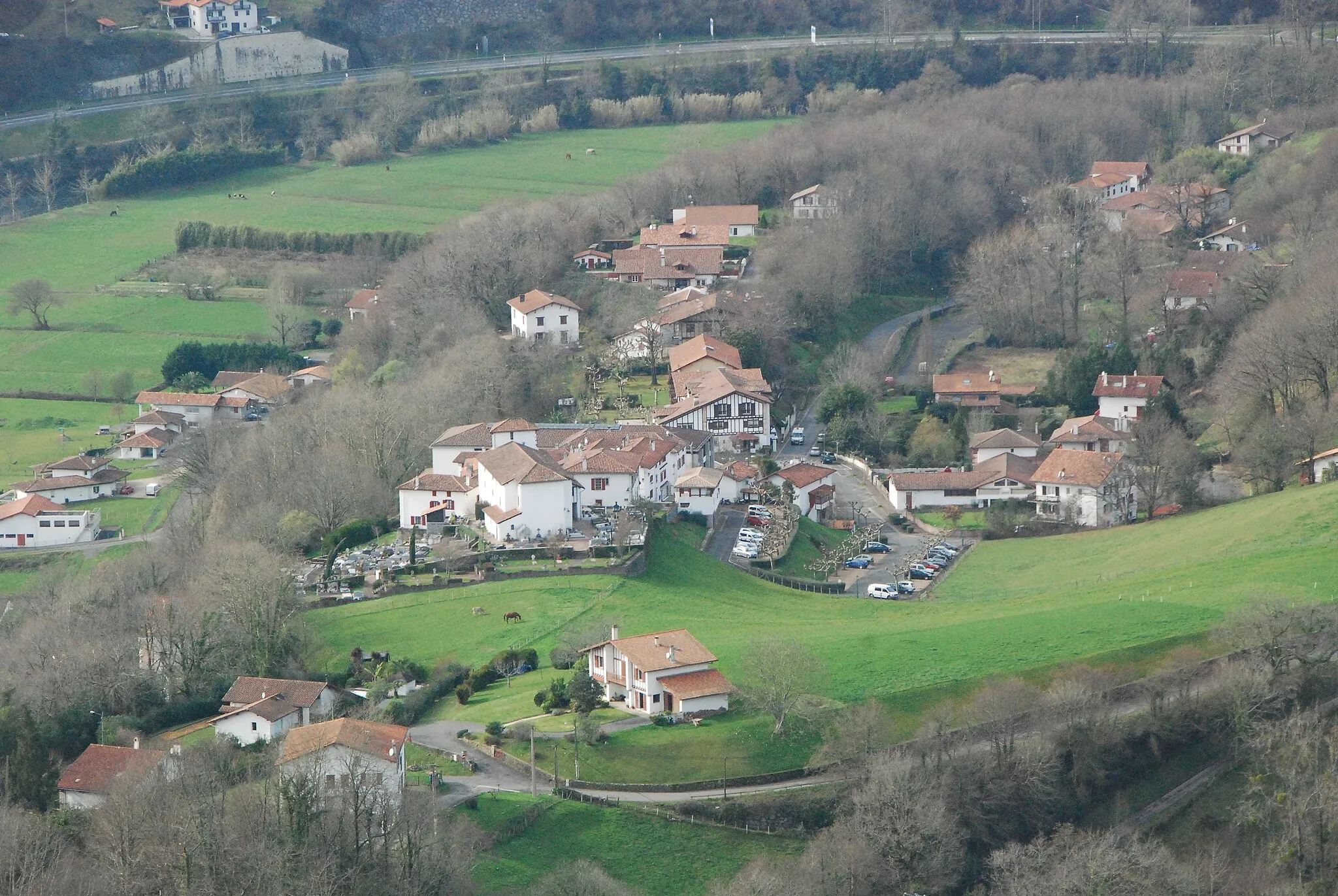 Photo showing: Biriatu herriko gunea Xoldokogaina menditik