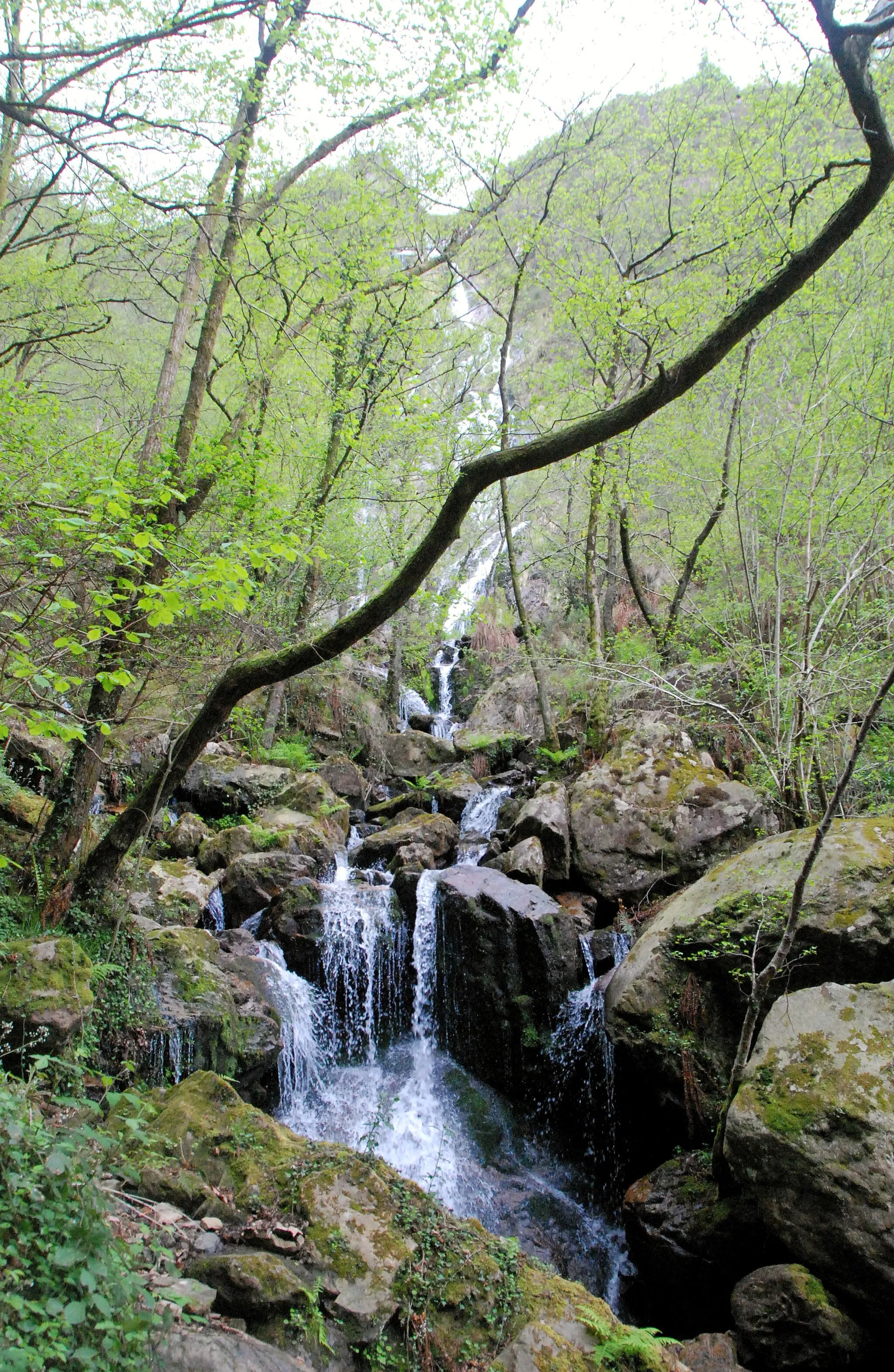 Photo showing: The waterfall of Aitzondo in Irun