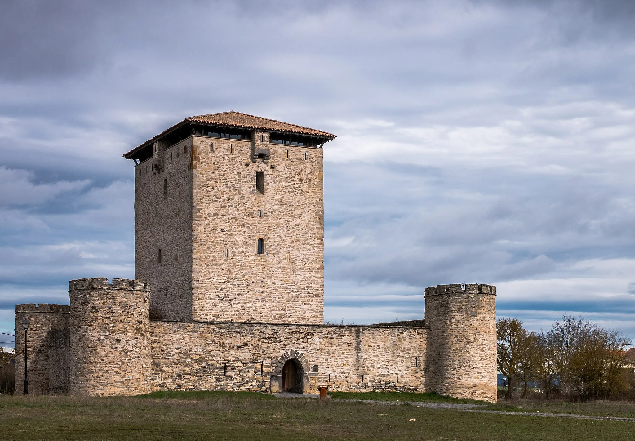 Photo showing: The Mendoza Tower. Álava, Basque Country, Spain