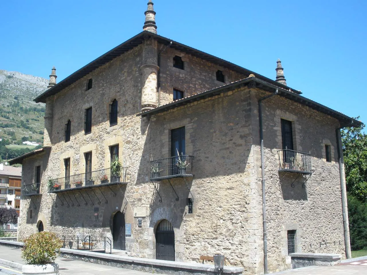 Photo showing: Casa Torre de Enparan, en Azpeitia (Gipuzkoa)