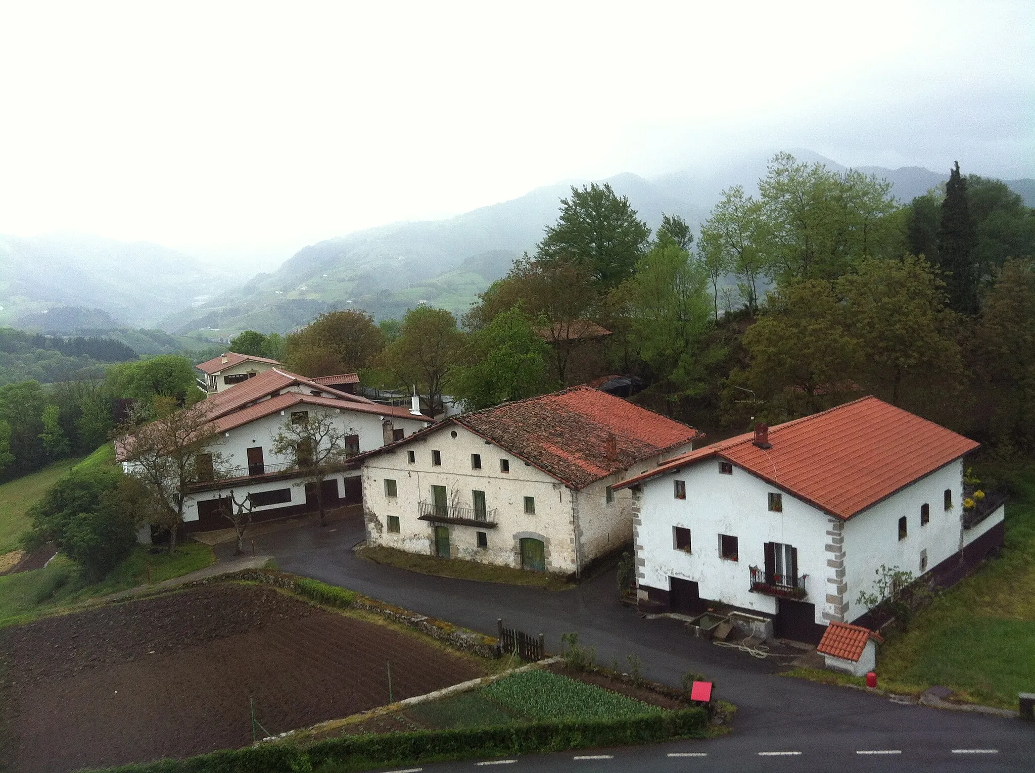 Photo showing: Leaburu village in Basque Country