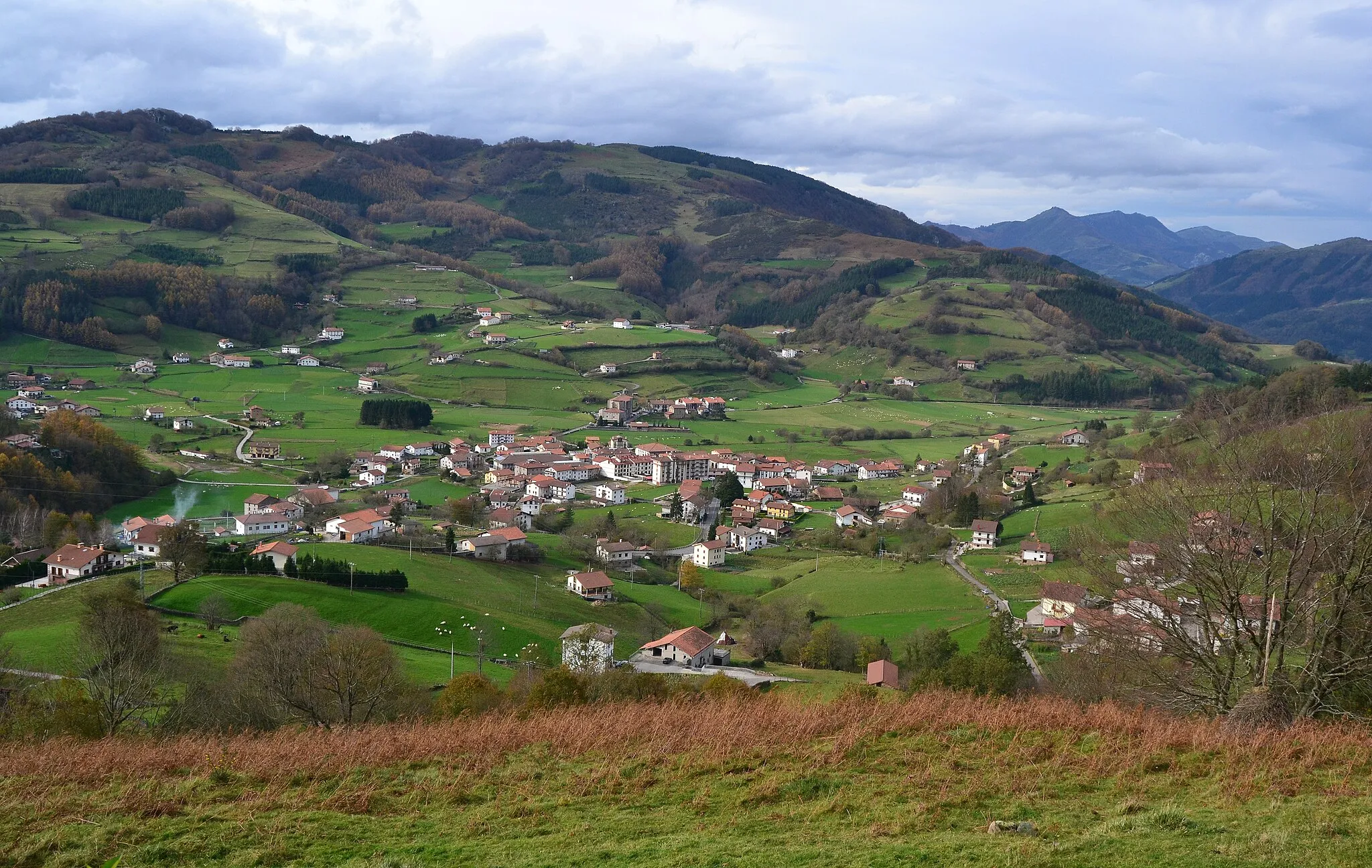 Photo showing: Berastegi, Gipuzkoa. Euskal Herria.
Berastegi, Gipuzkoa. Basque Country.