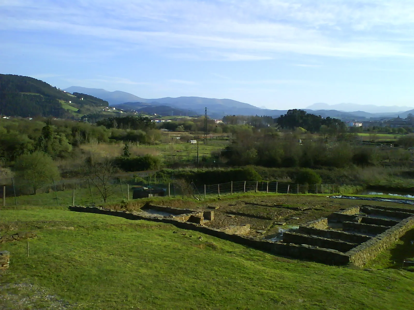 Photo showing: Parte del poblado romano de  Forua, en Vizcaya, País Vasco (España)