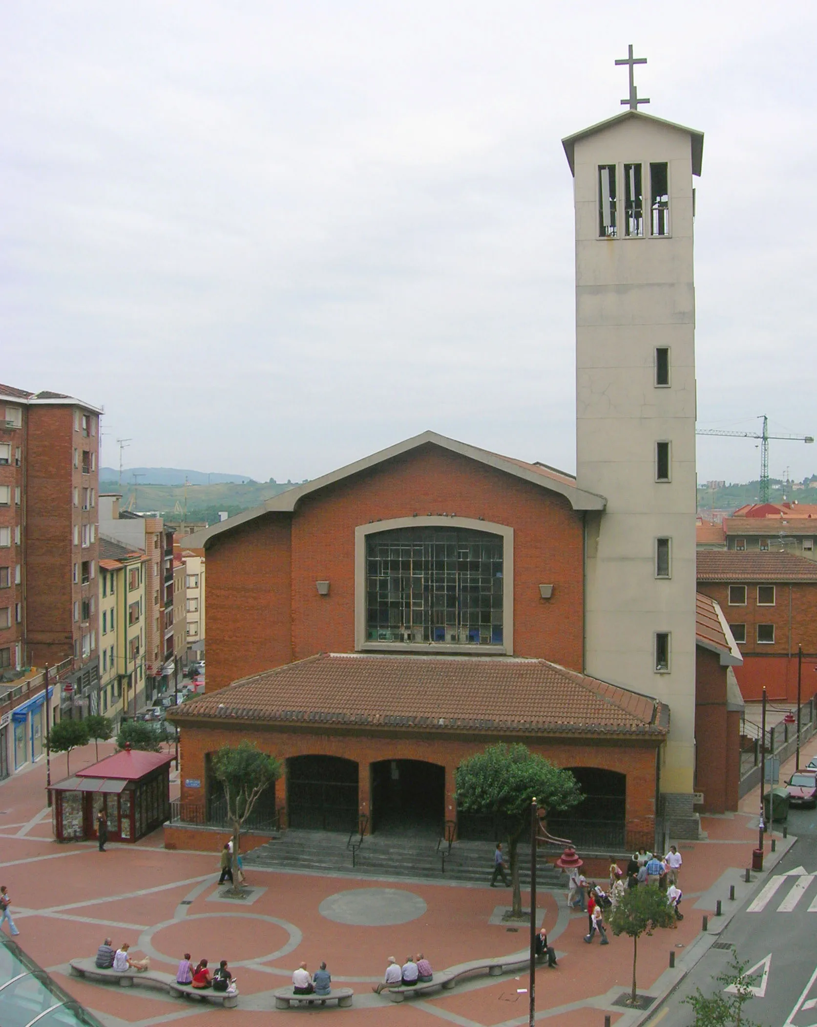 Photo showing: Iglesia parroquial de Santa Teresa, en el barrio de Bagaza, Barakaldo, Vizcaya (w:es:Baracaldo (España)).