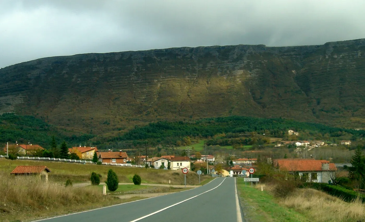 Photo showing: Zuhatzu Kuartango (Araba, Basque Country, Spain)