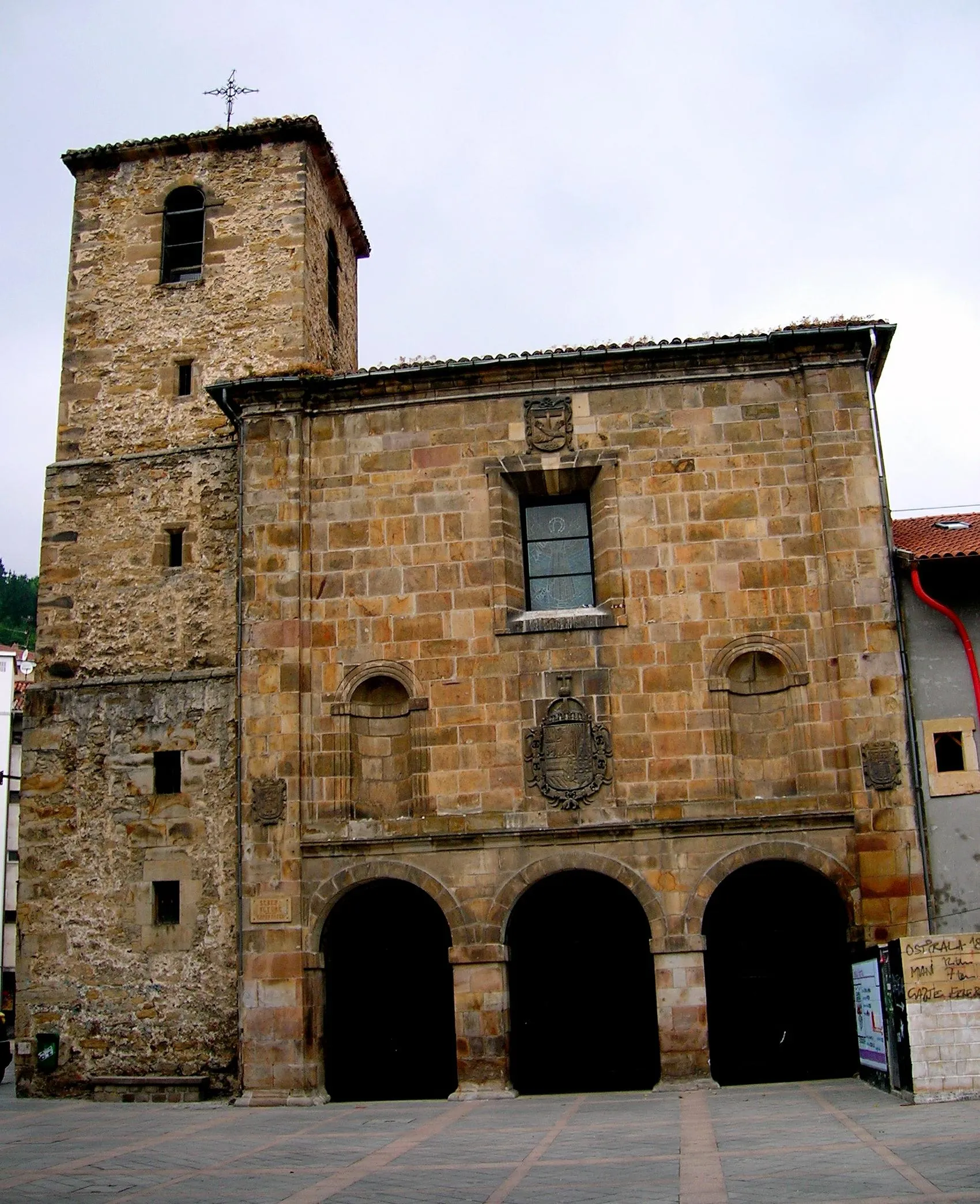 Photo showing: Iglesia de San Francisco, en Arrasate/Mondragón (Guipúzcoa, País Vasco, España)