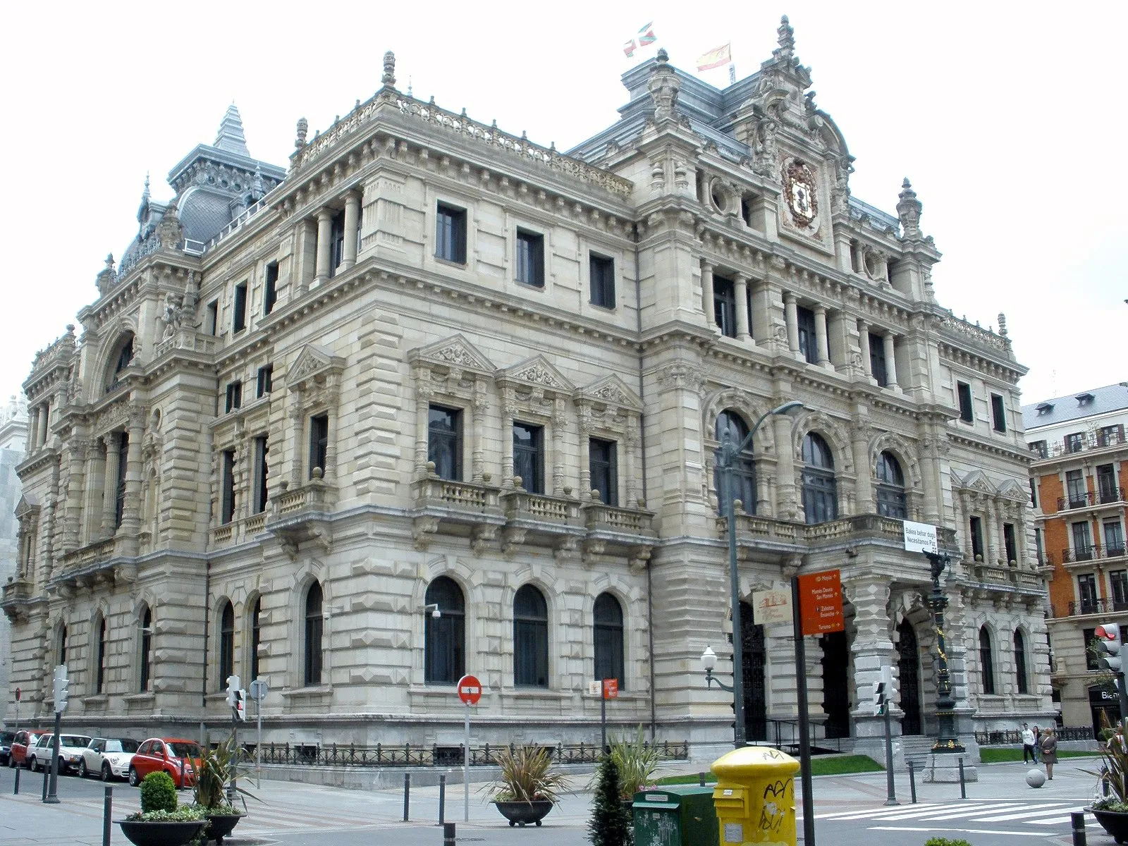 Photo showing: Biscay foral council, at Bilbao (Basque Autonomous Community, Spain).