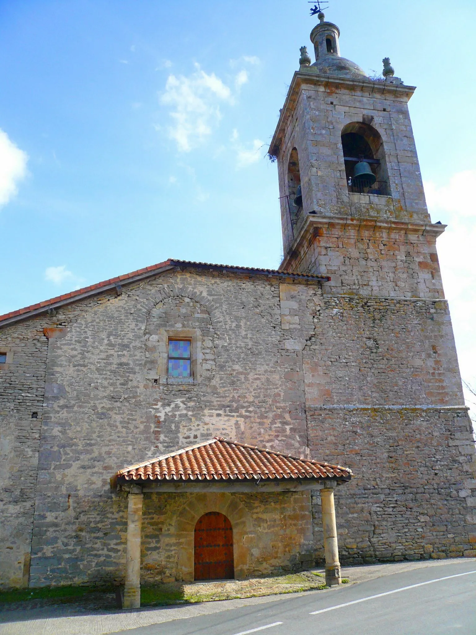 Photo showing: Iglesia de San Lorenzo (Ondátegui, Zigoitia, Álava)