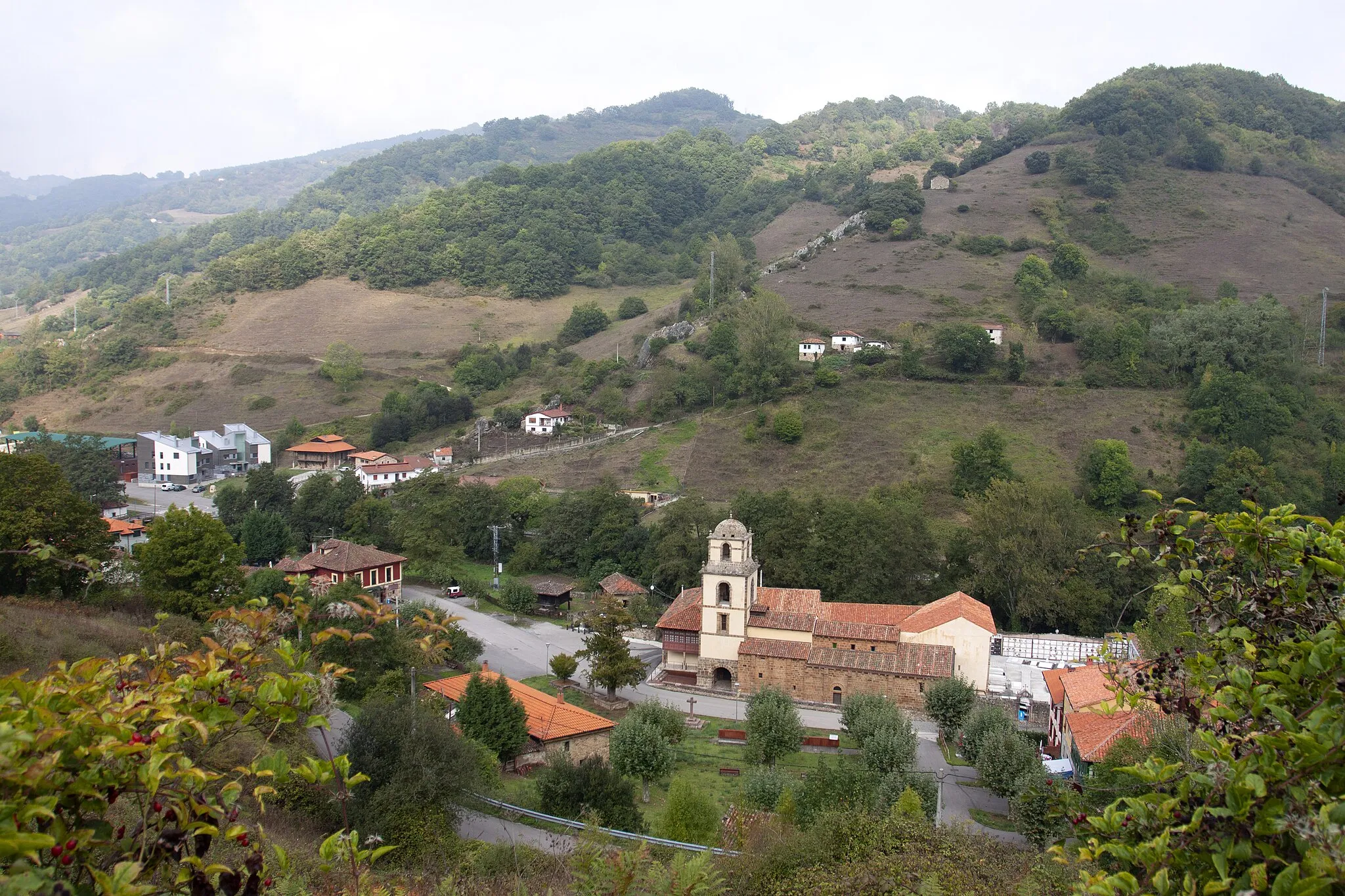 Photo showing: La Plaza (Teverga, Asturias)