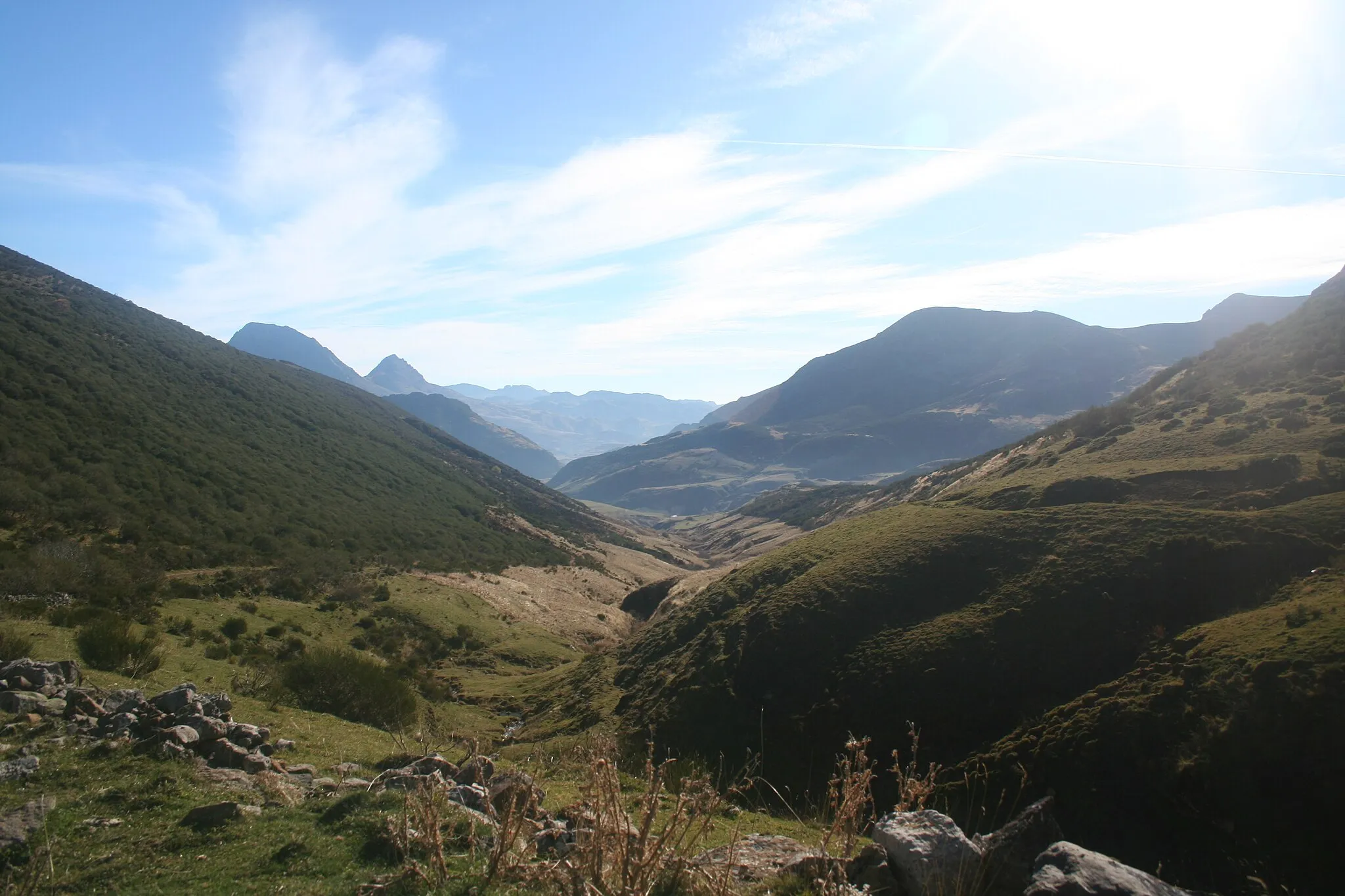 Photo showing: Camino Real Puerto de La Mesa entre Torrestío en la provincia de León y Asturias Camino Real del Puerto de la Mesa