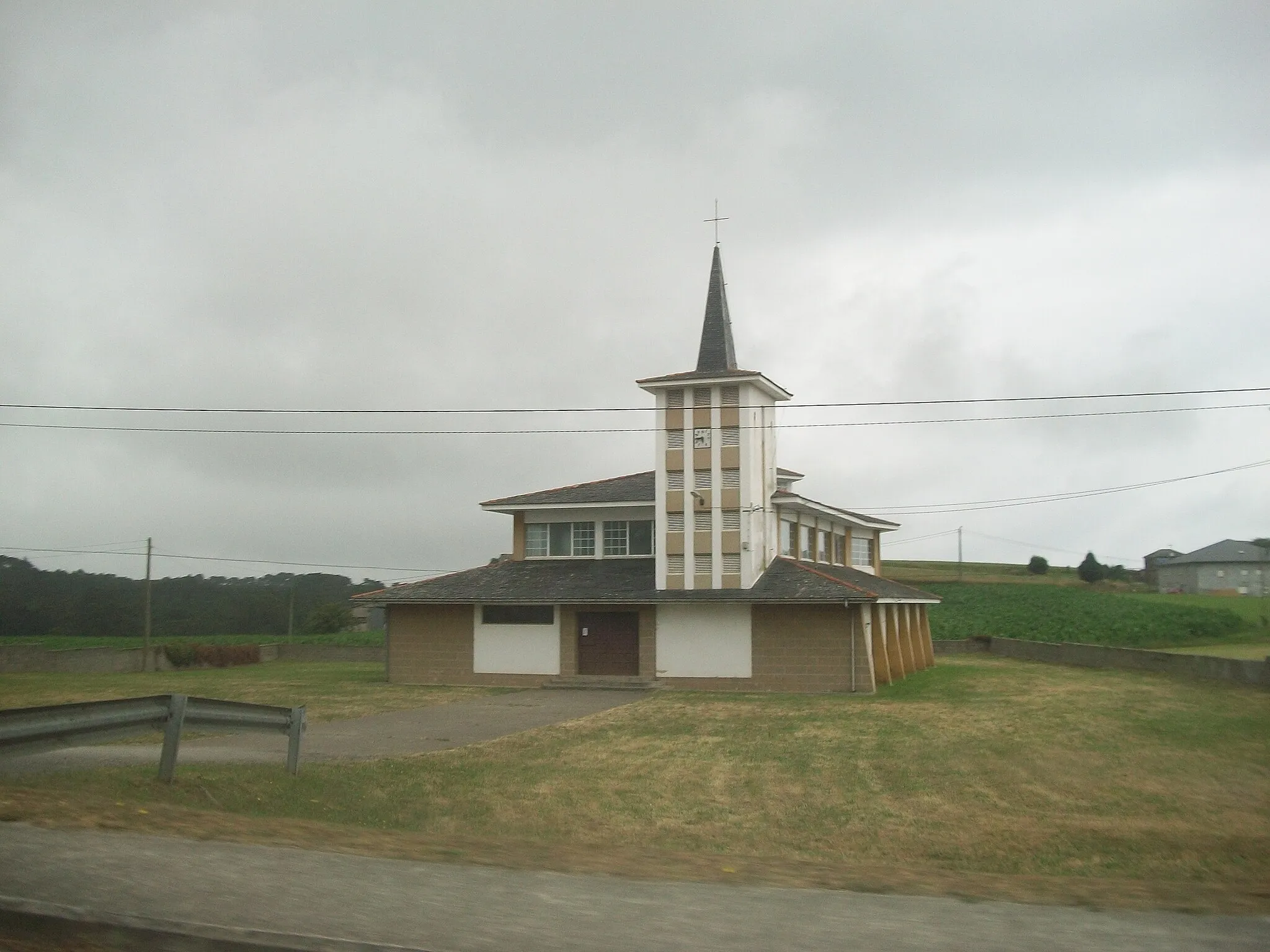 Photo showing: Church of Polavieja, Navia, Asturias.