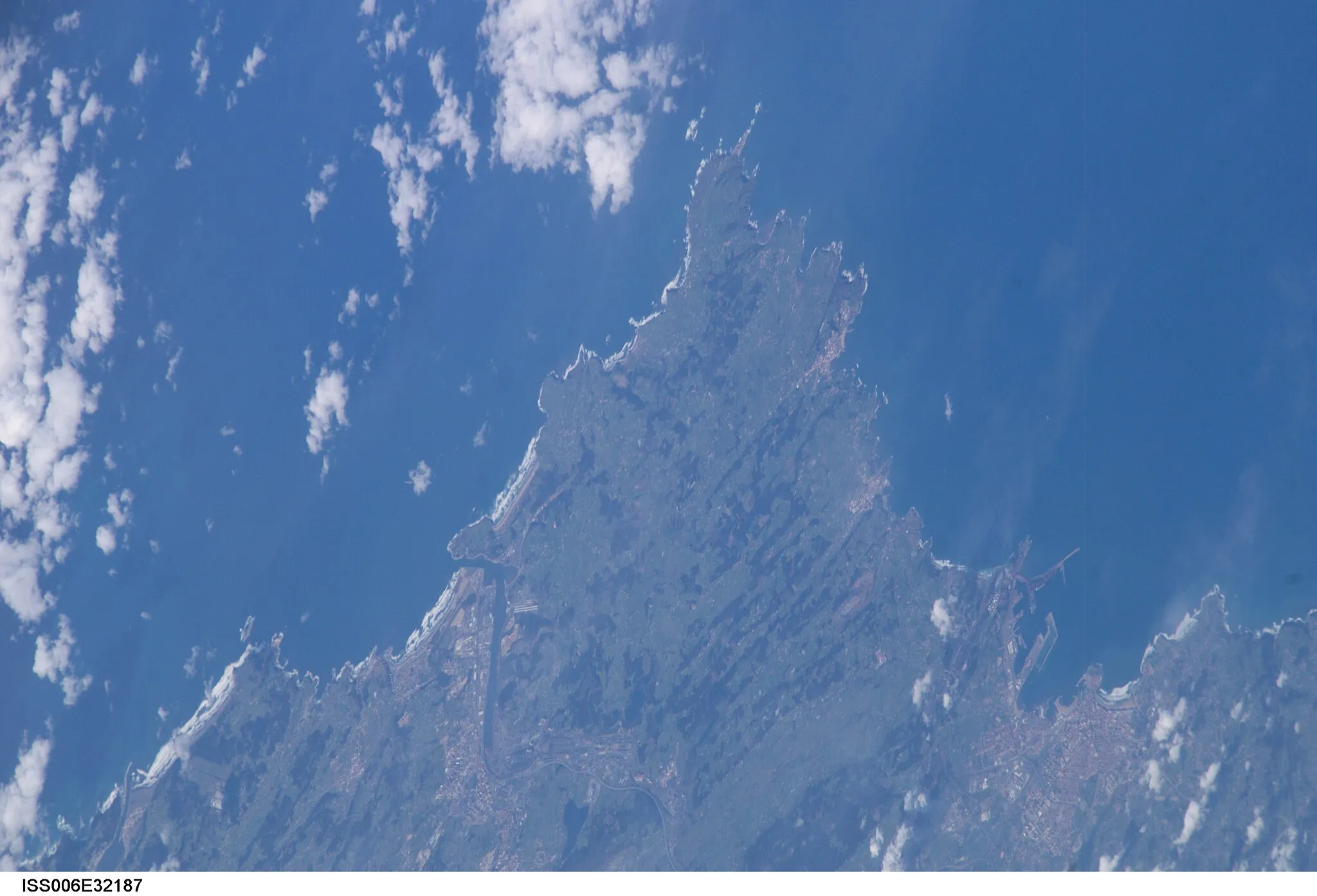Photo showing: View of Spain taken during ISS Expedition 6.