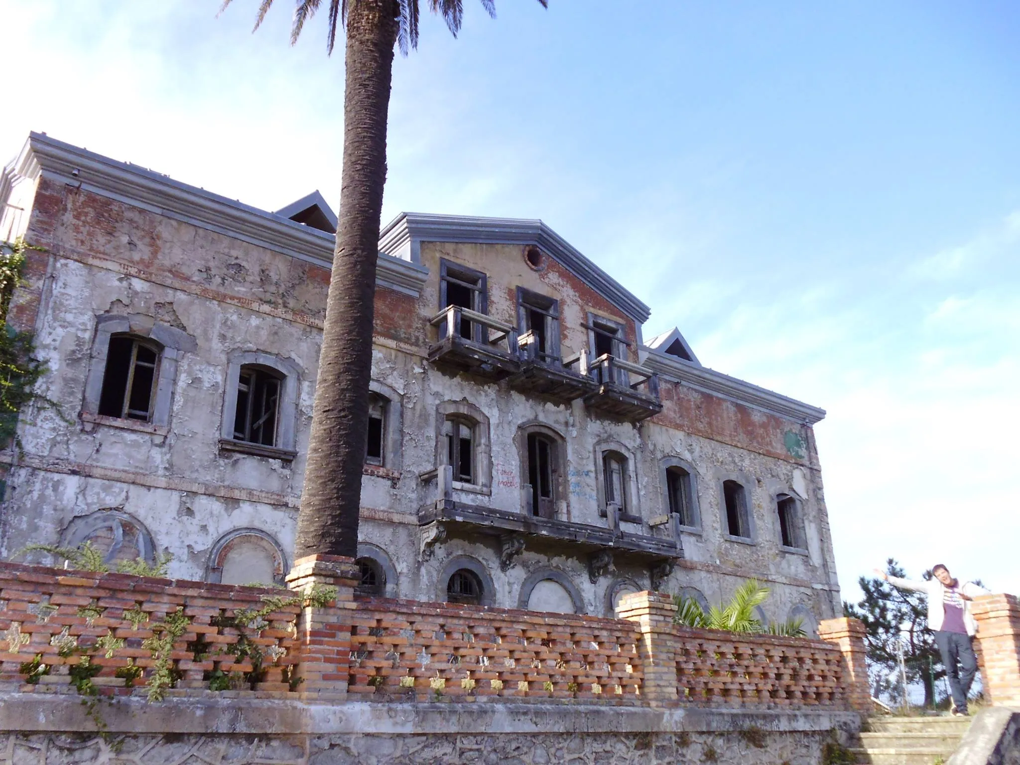 Photo showing: Casona de las minas de Arnao