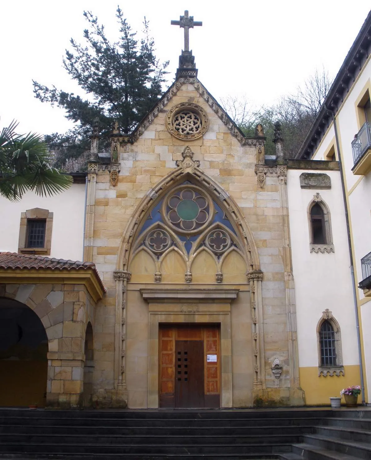 Photo showing: Ciaño (Langreo) - Casa de Cimadevilla-Asilo-Hogar Virgen del Carbayo