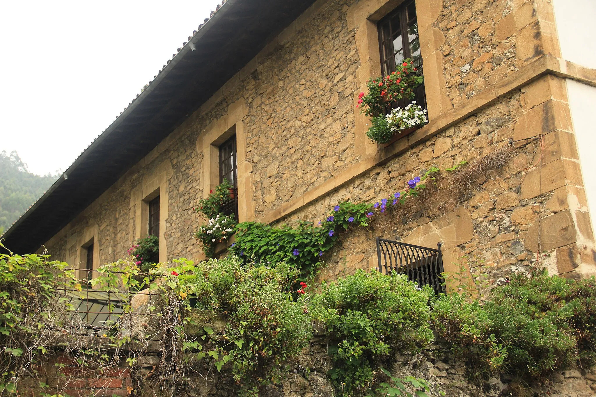 Photo showing: Palace of Camposagrado (Riaño. Langreo). West façade.