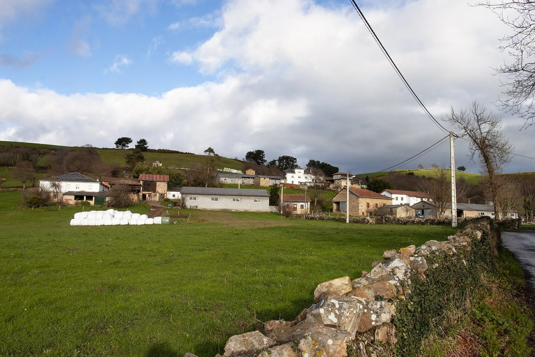 Photo showing: Idarga (Salas, Asturias)
