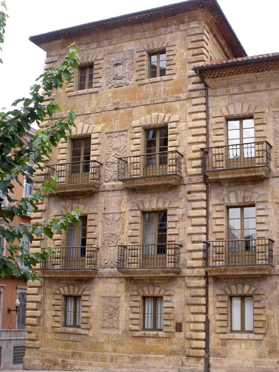 Photo showing: Aviles - Palacio del Marques de Camposagrado (Escuela Superior de Arte de Asturias)