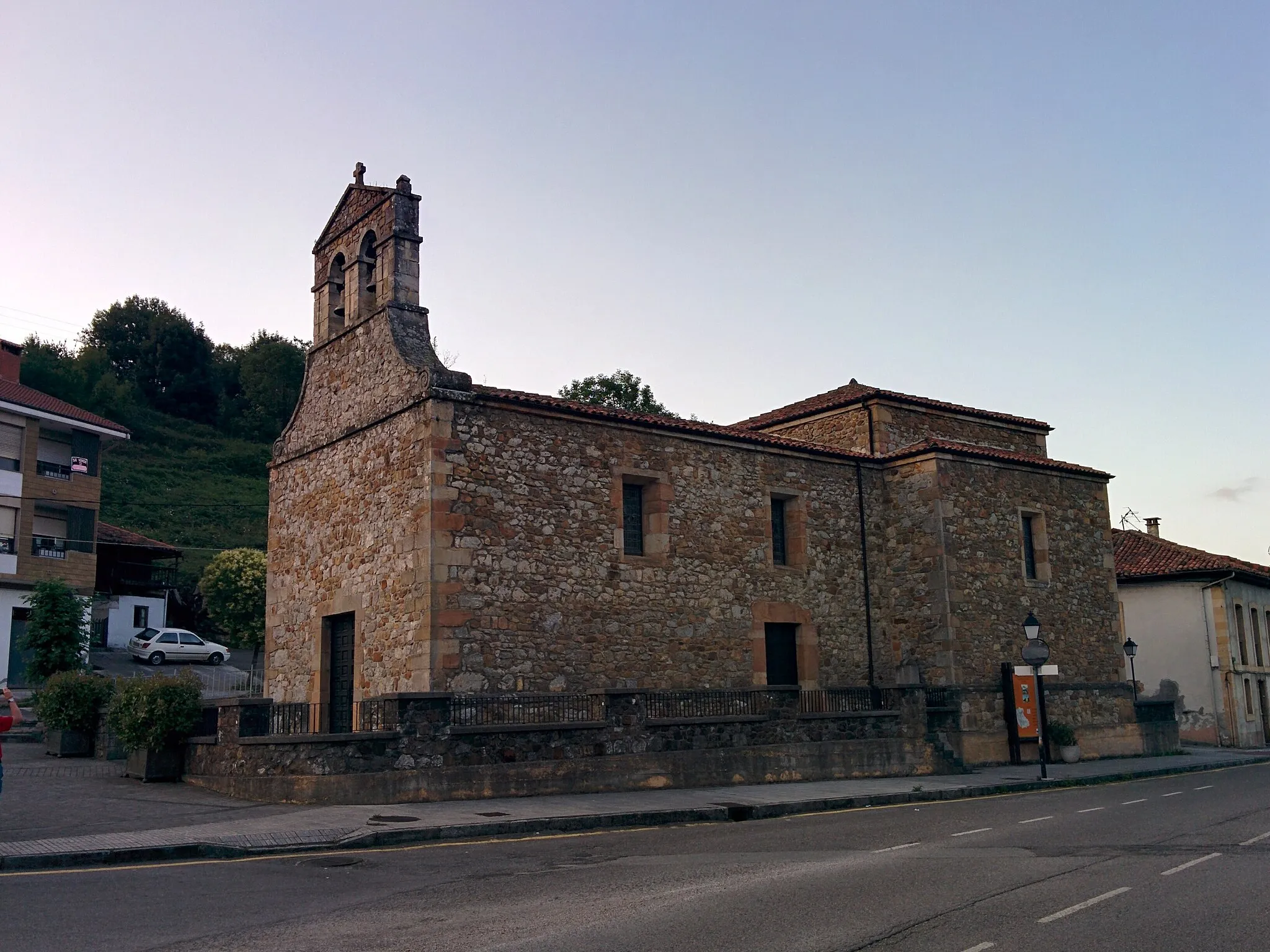 Photo showing: Iglesia de San Julián de Bimenes, en San Julián (Bimenes, Asturias, España).