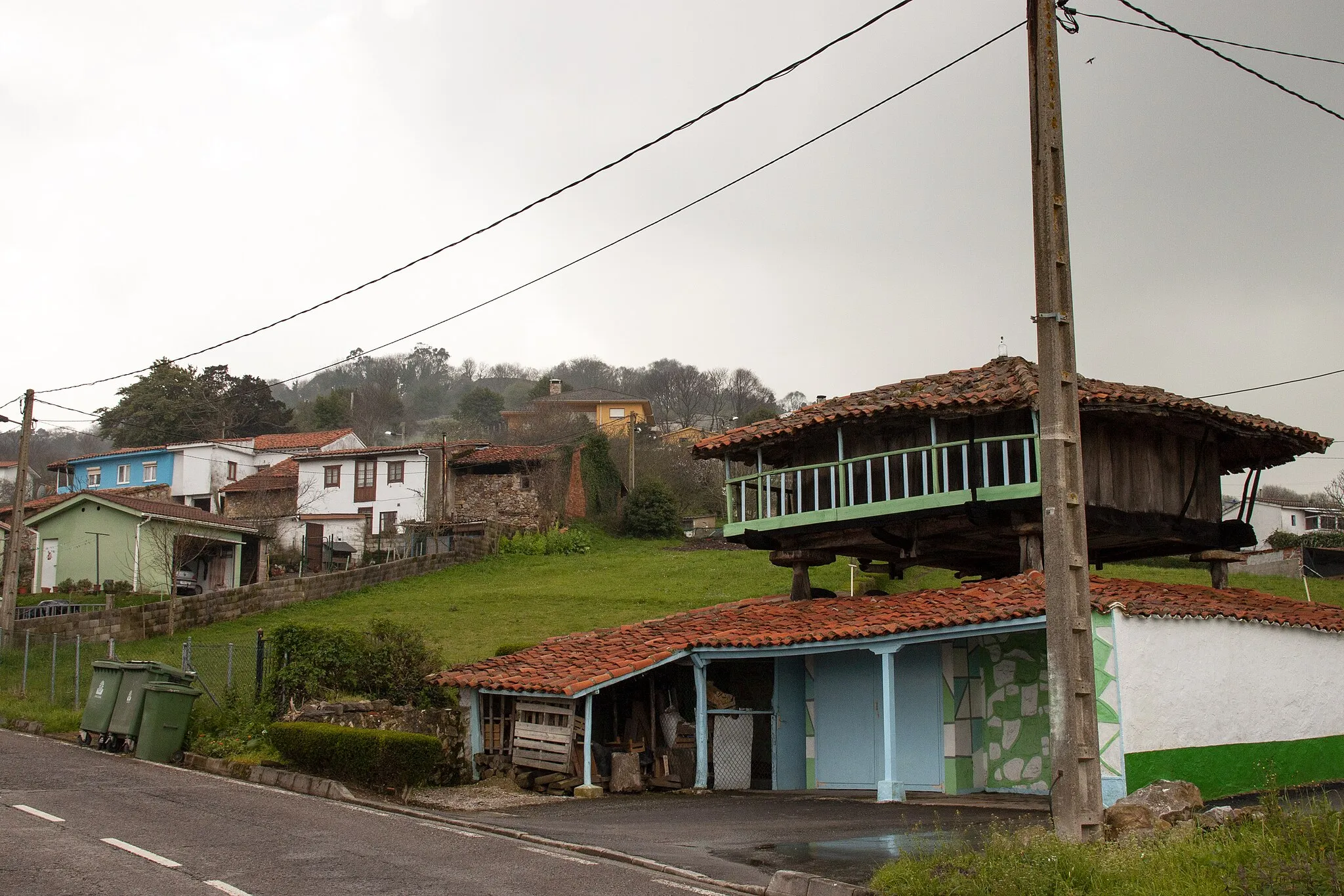 Photo showing: La Peral (Illas, Asturias)