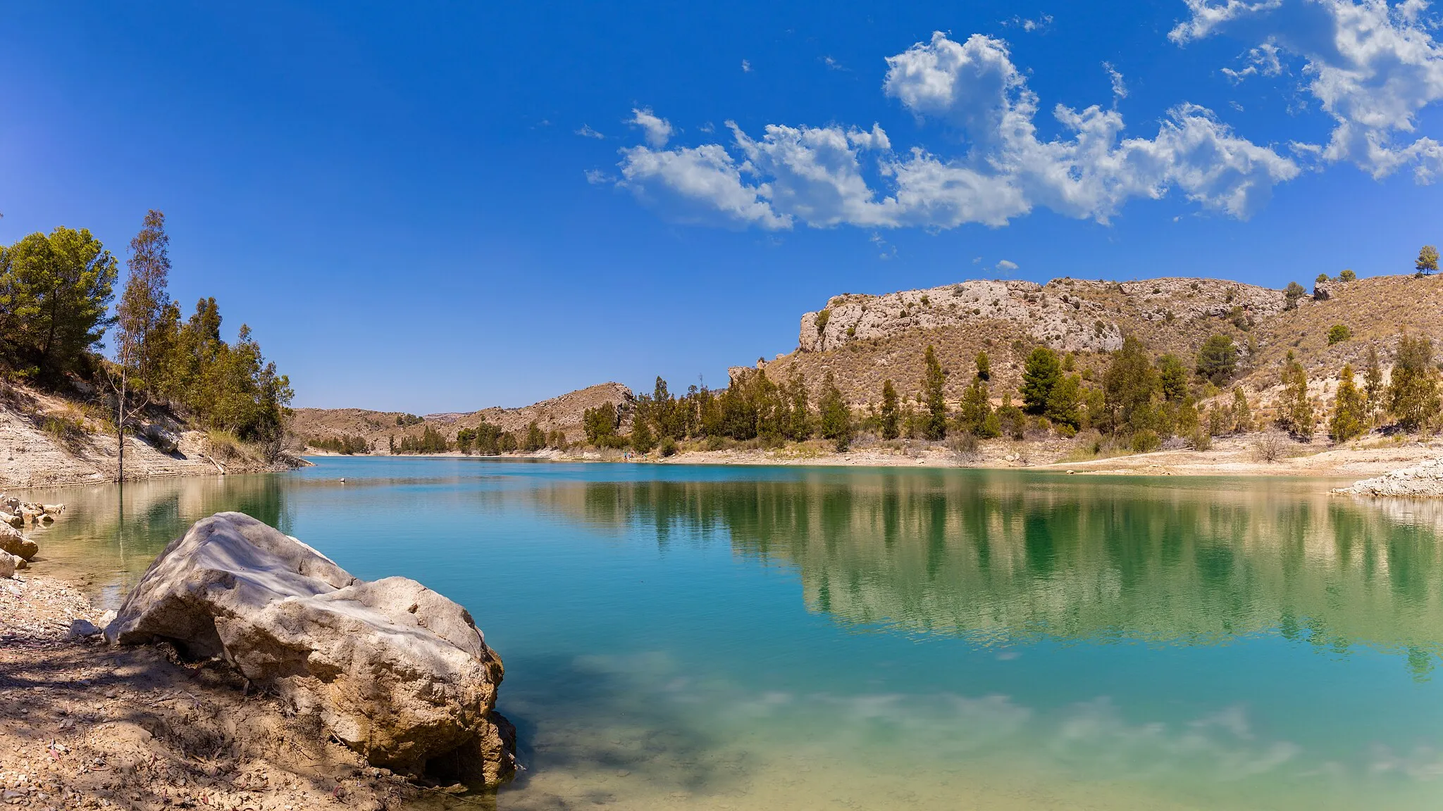 Photo showing: Stausee im Land Murcia