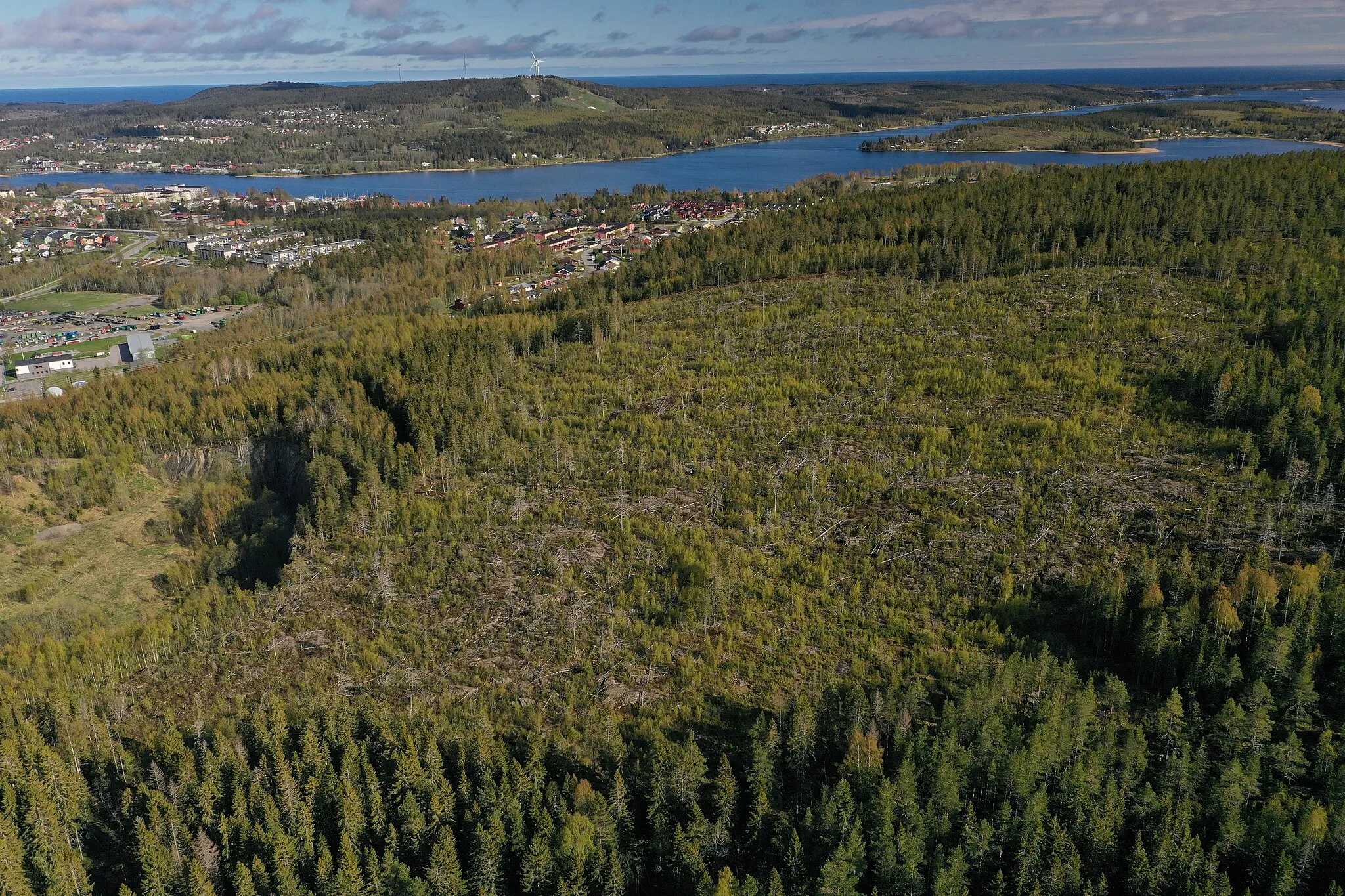 Photo showing: Aerial shot taken in May 2021 including a view of Gådeåbergsbrännan nature reserve