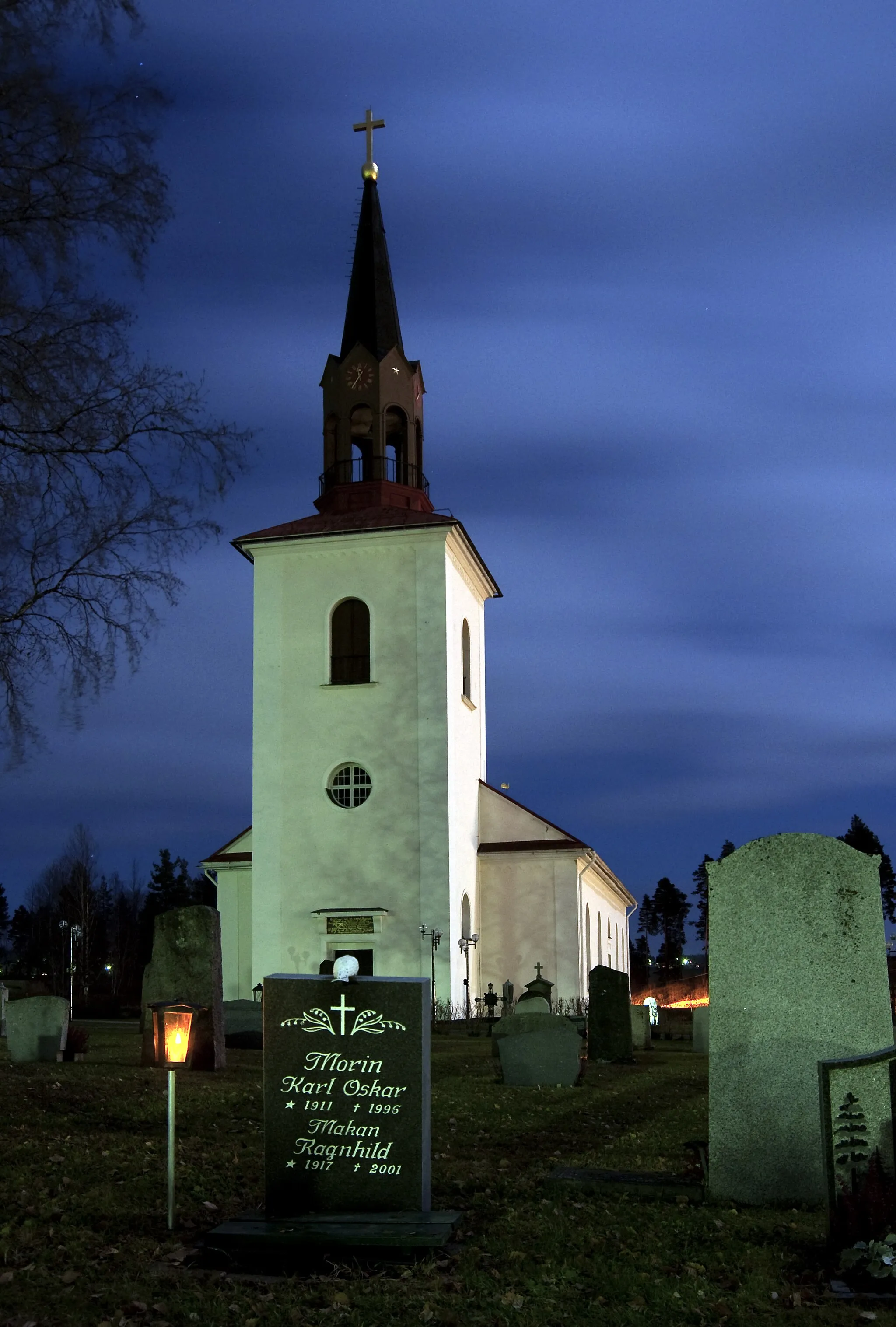 Photo showing: Häggenås church