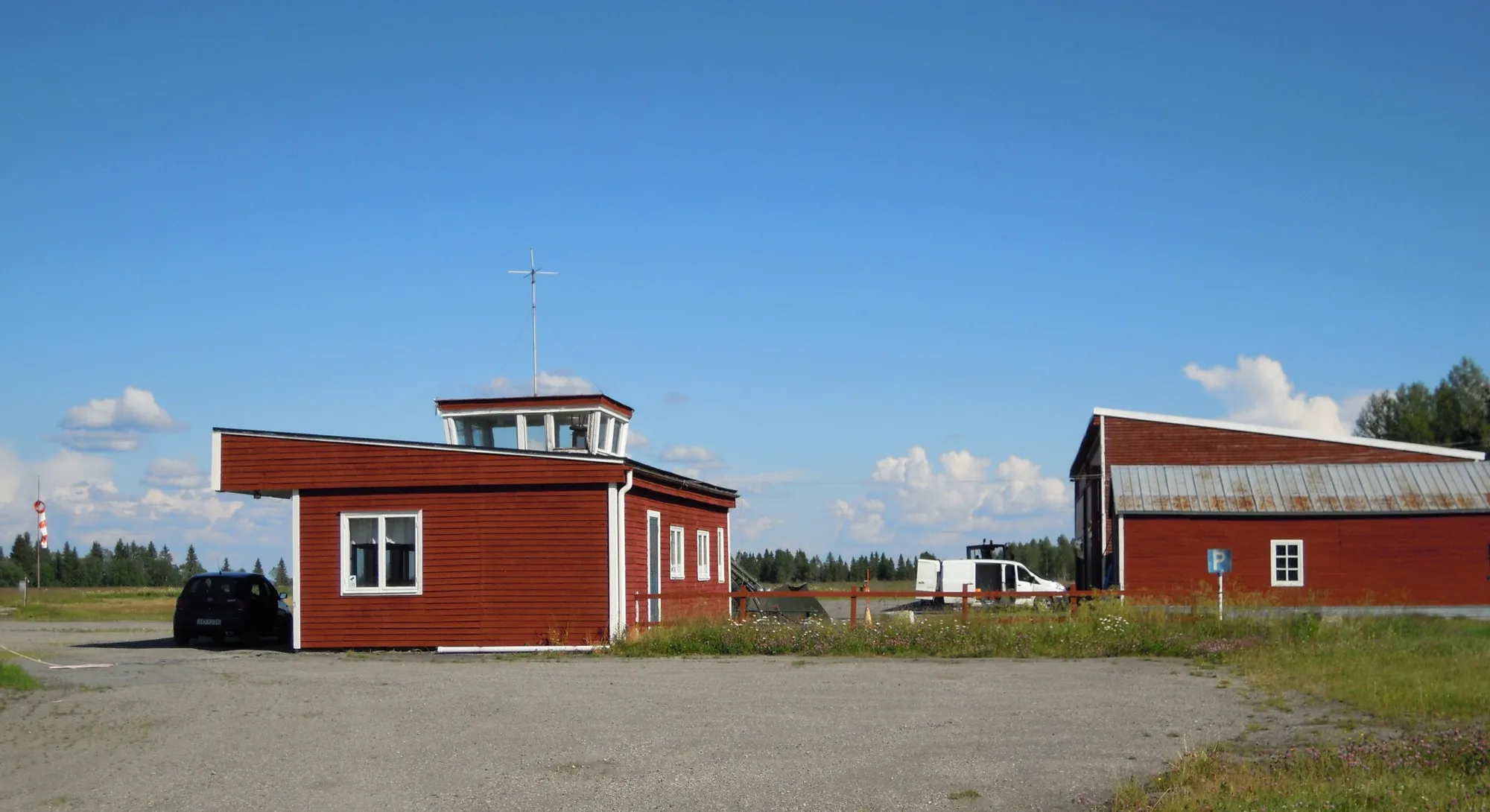 Photo showing: Hallviken Airport