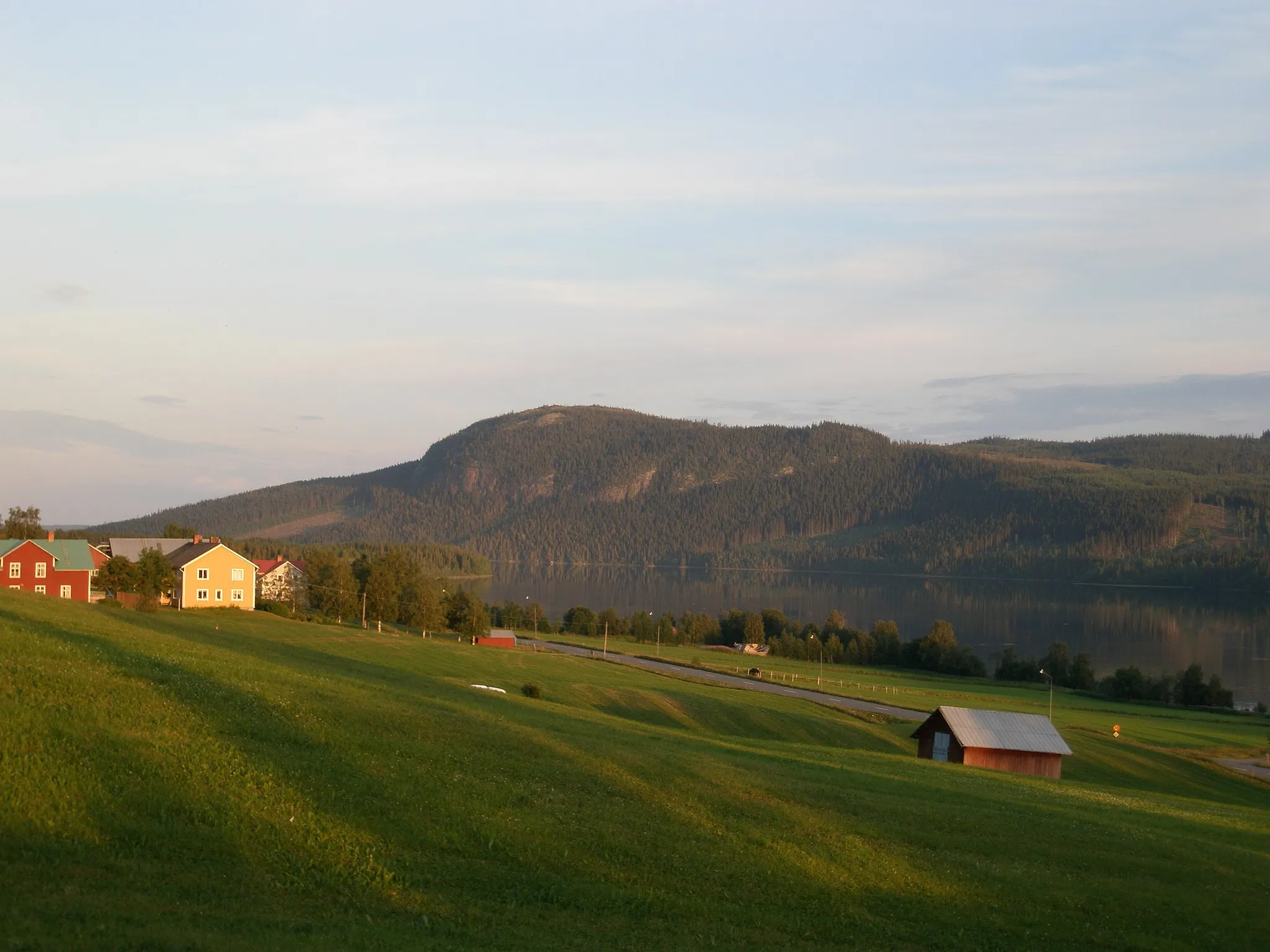 Photo showing: Hällberget, Kaxås, Offerdal, Jämtlands län, Sverige