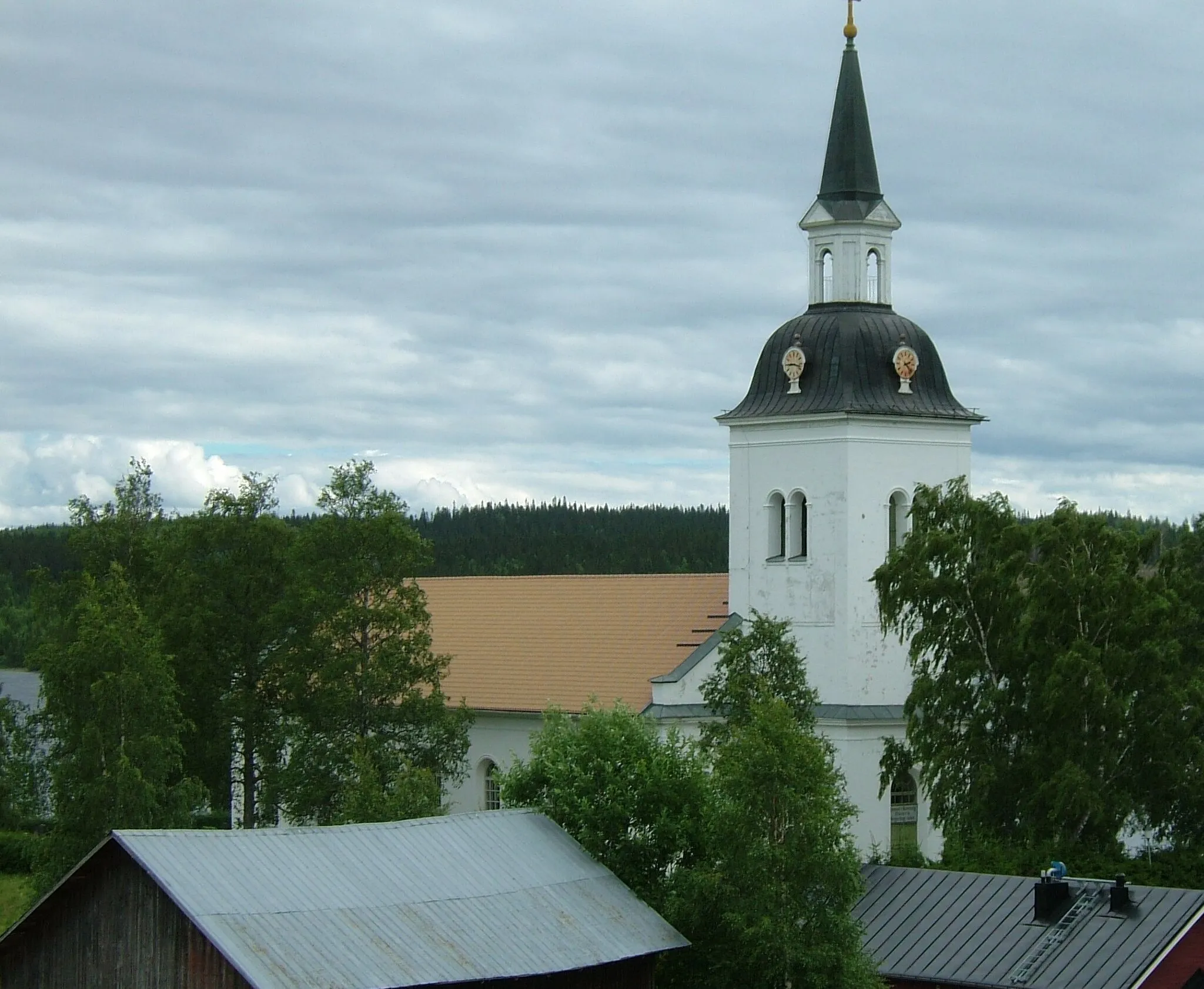 Photo showing: View of Laxsjö church