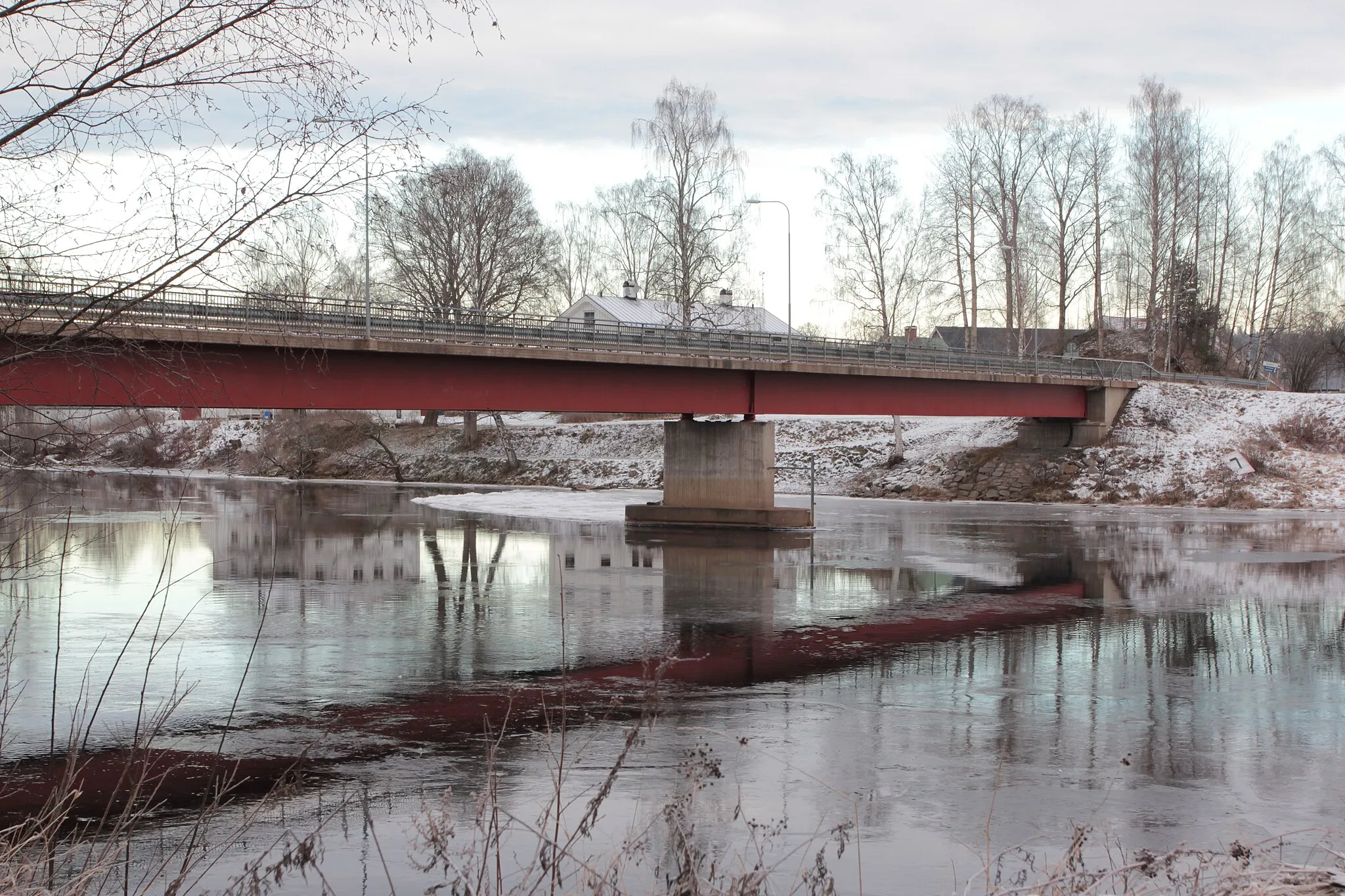 Photo showing: Dalälven och gamla Grådöbron.