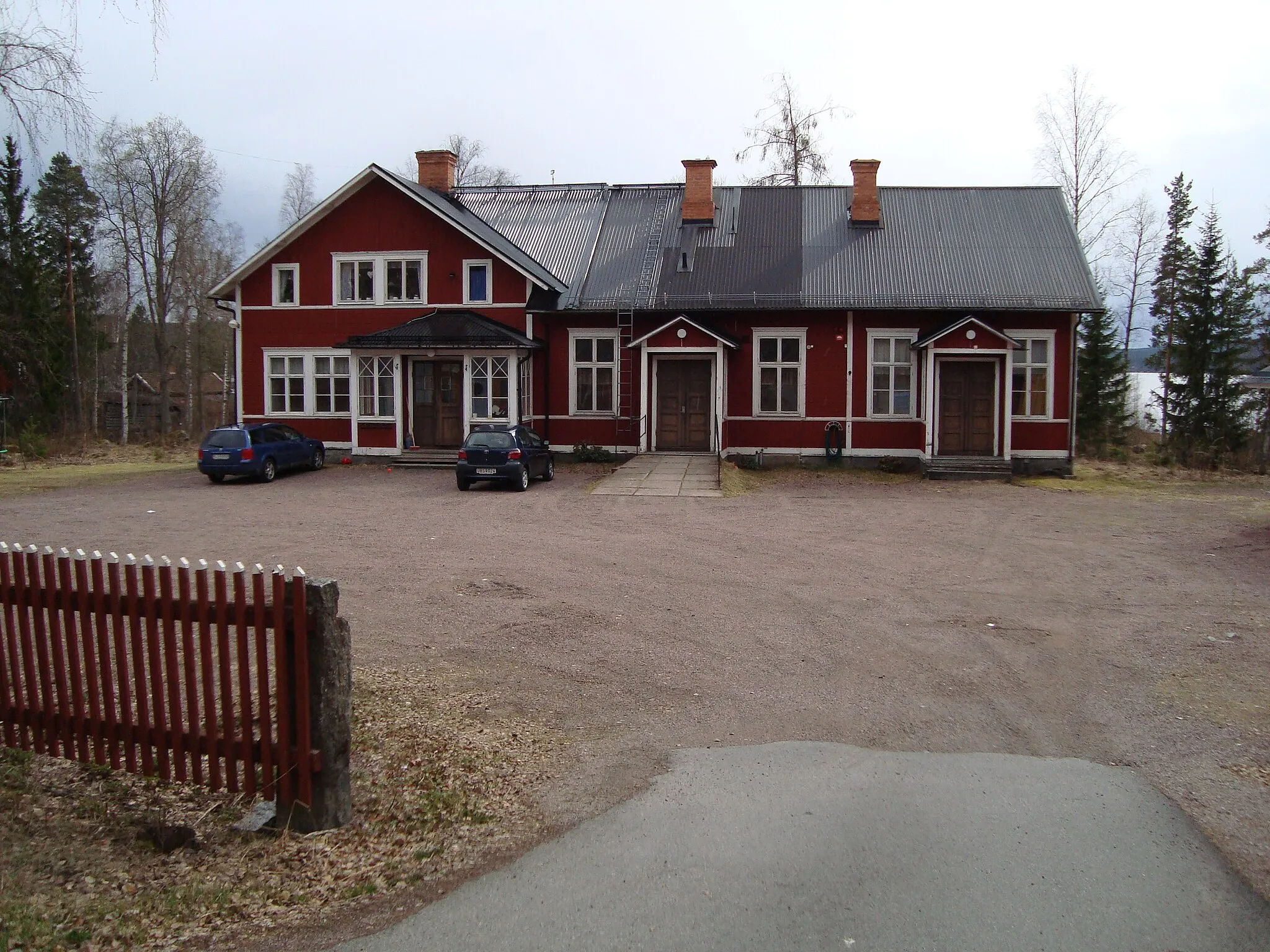 Photo showing: Österå bystuga, byggd 1977