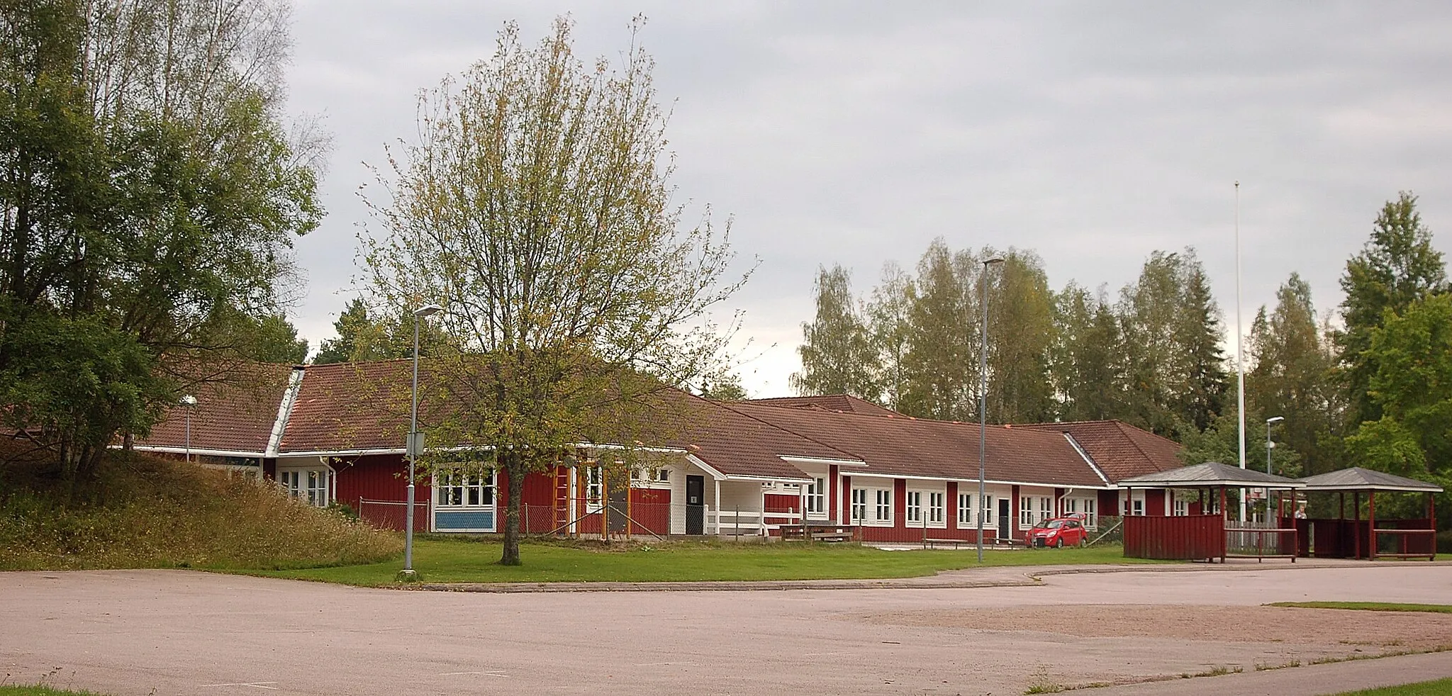 Photo showing: Ölme skola